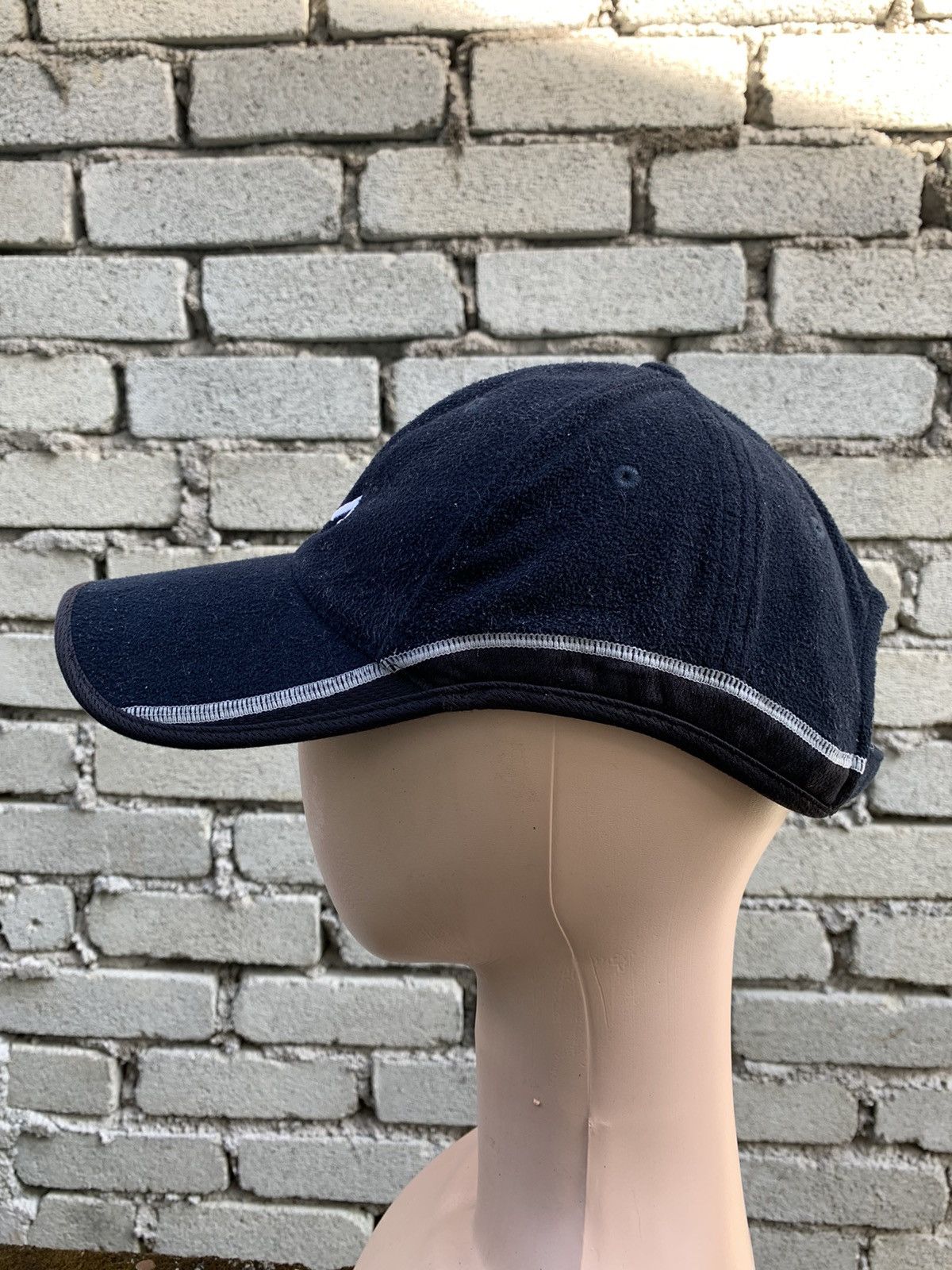 Fila Steals! Fila Outdoor Fleece Cap Size ONE SIZE - 5 Thumbnail