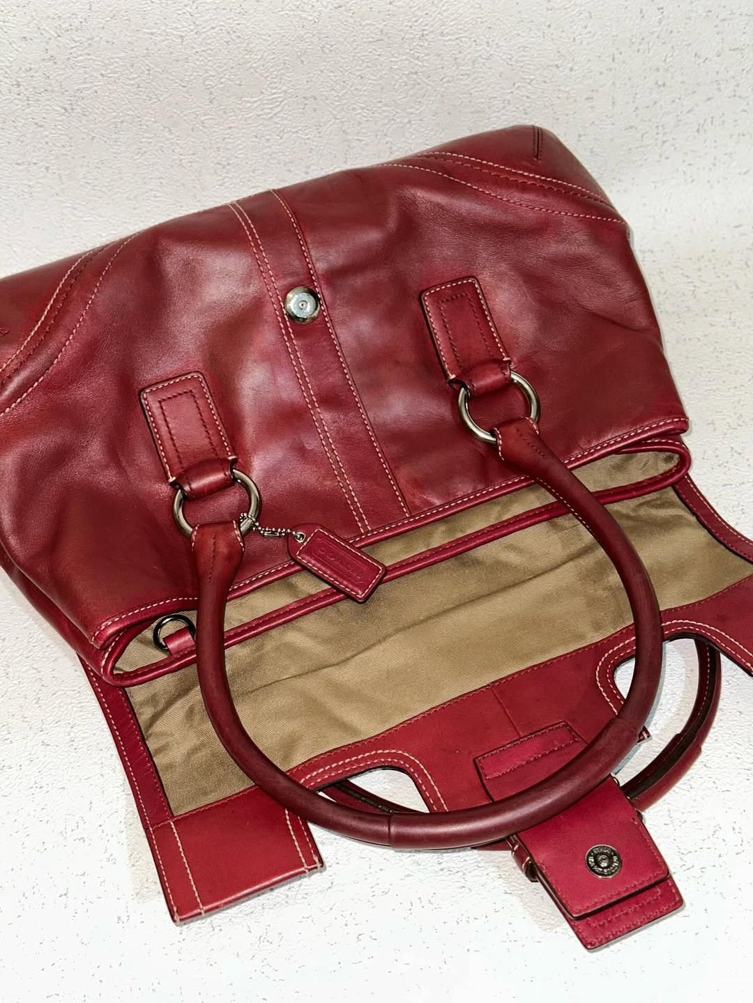Coach Coach Shoulder bag burgundy leather Size ONE SIZE - 1 Thumbnail