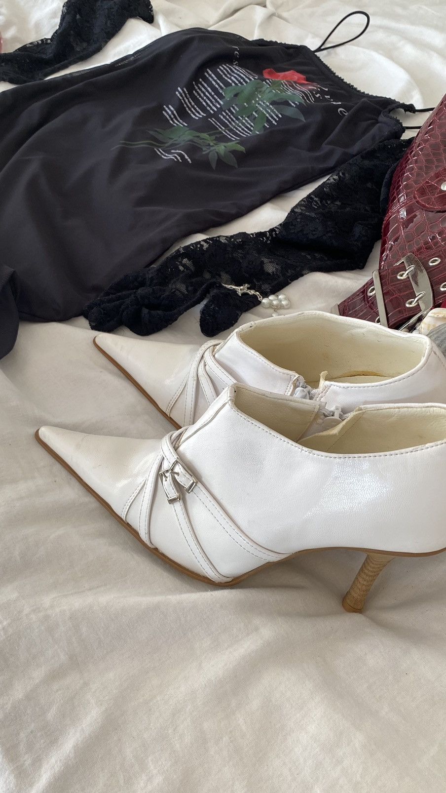 Vintage Vintage white pointy toe boots Size US 5.5 / IT 35.5 - 9 Thumbnail