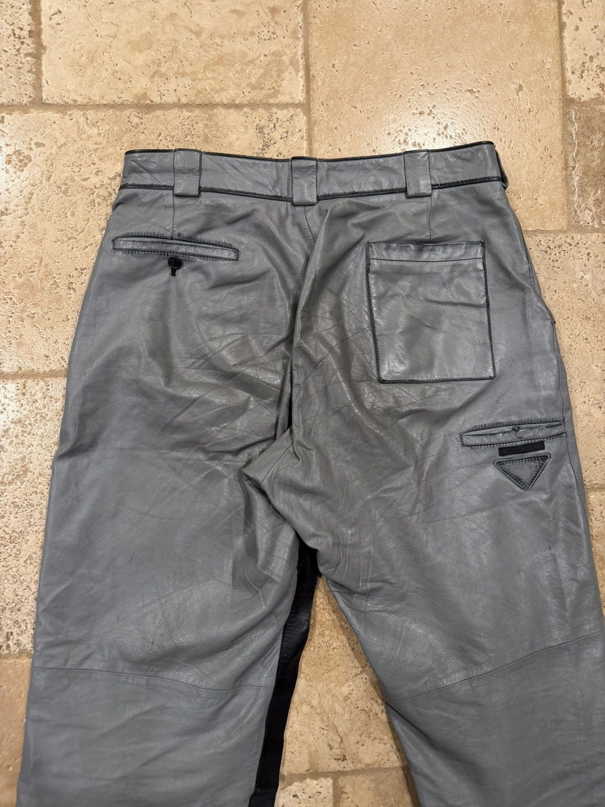 Prada Prada FW 2018 Gray Calfskin Leather Wide Side Stripe Pants Size US 33 - 12 Thumbnail