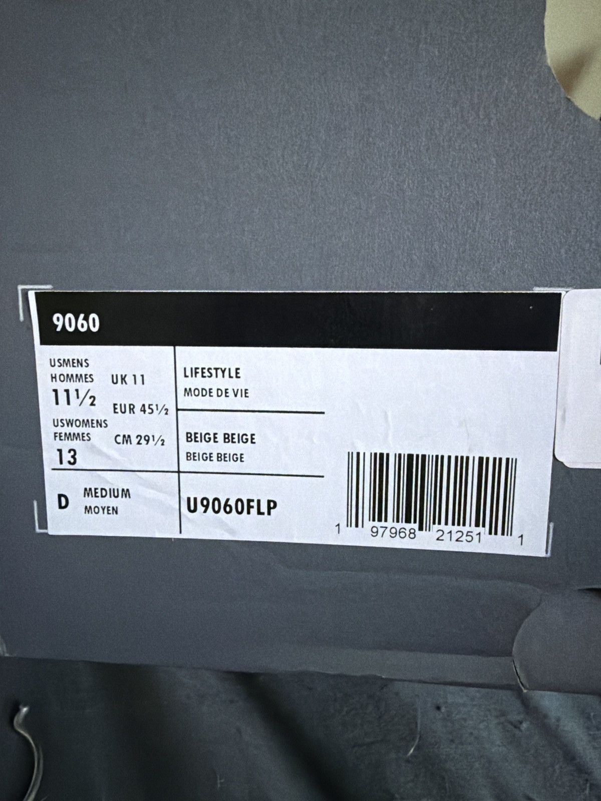 New Balance New balance 9060 Size US 11.5 / EU 44-45 - 7 Thumbnail