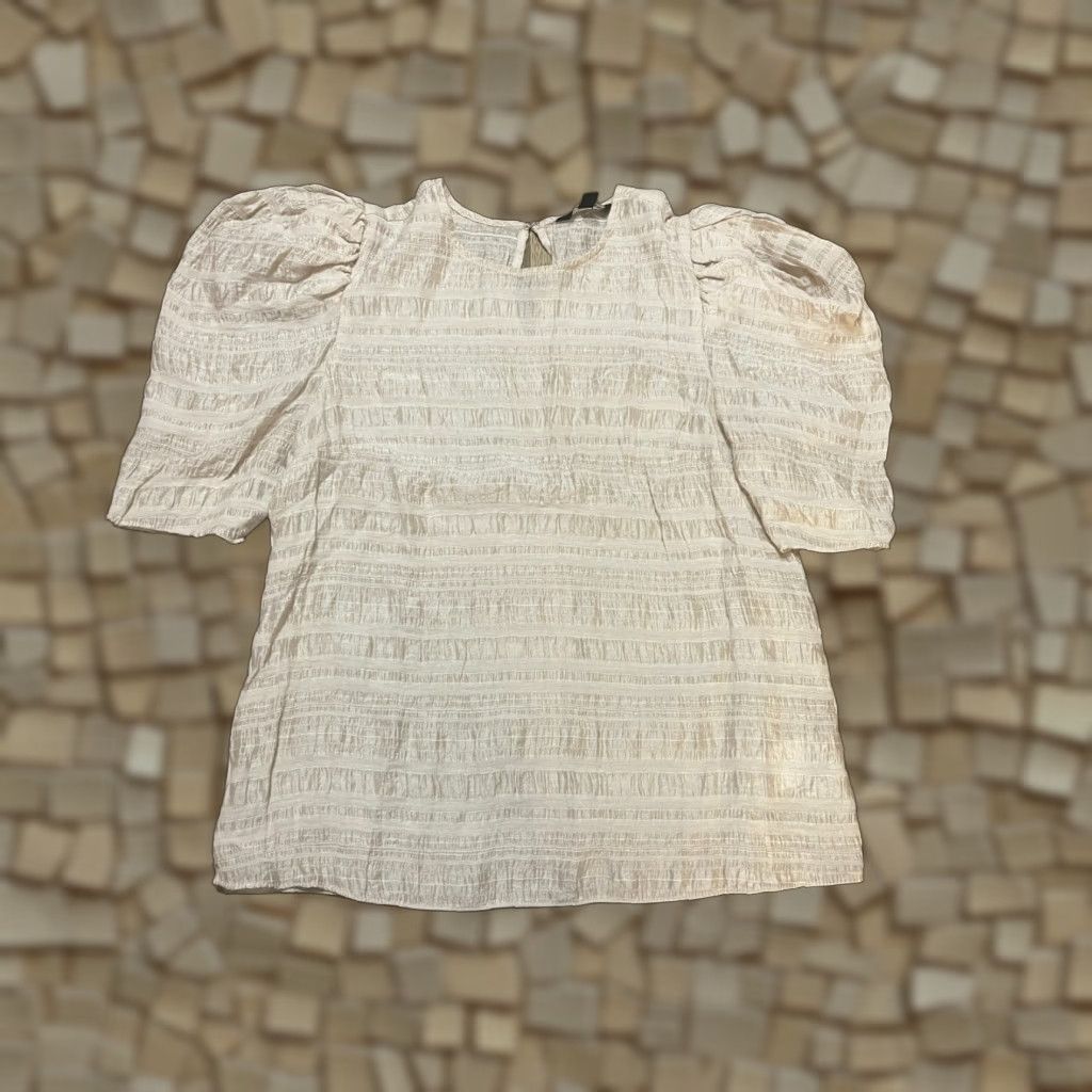 Express Express Shirt Women's Medium, Puff Sleeve, Tan, Brown - Casual T-Shirt, Round Neck, Short Sleeve, Solid, Regular Fit, Express - Womens Size M / US 6-8 / IT 42-44 - 1 Thumbnail