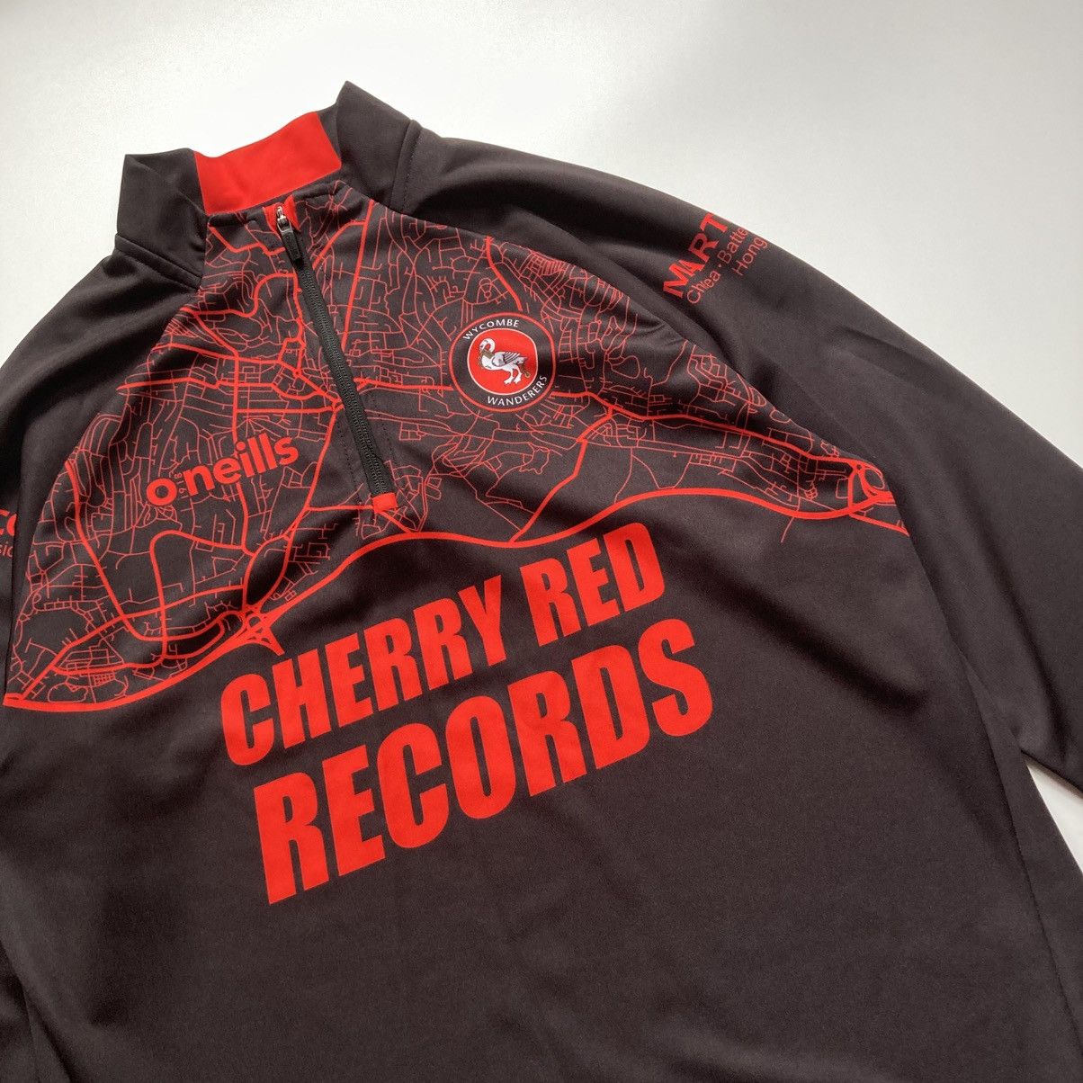 Band Tees wycombe wanderers soccer football cherry red records jersey Size US L / EU 52-54 / 3 - 2 Thumbnail
