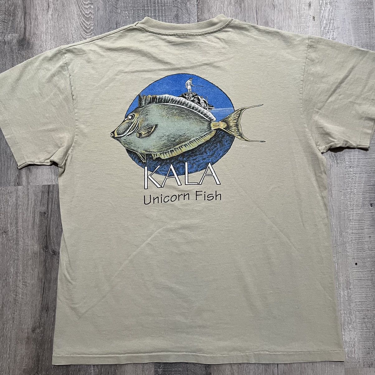 Vintage VTG Lawai'a Beige KALA Unicorn Fish Hawaiian Fishing Shirt Size US L / EU 52-54 / 3 - 1 Thumbnail