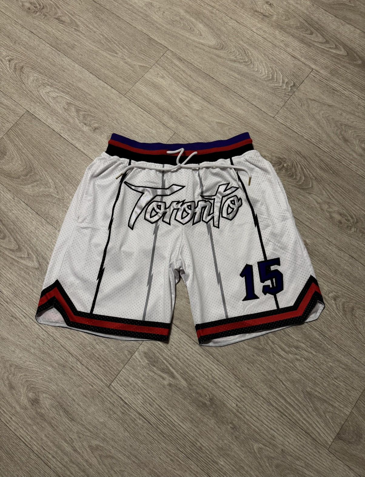 NBA 🔷NBA Toronto Raptors Vince Carter #15 Basketball Shorts🔷 Size US 34 / EU 50 - 1 Thumbnail