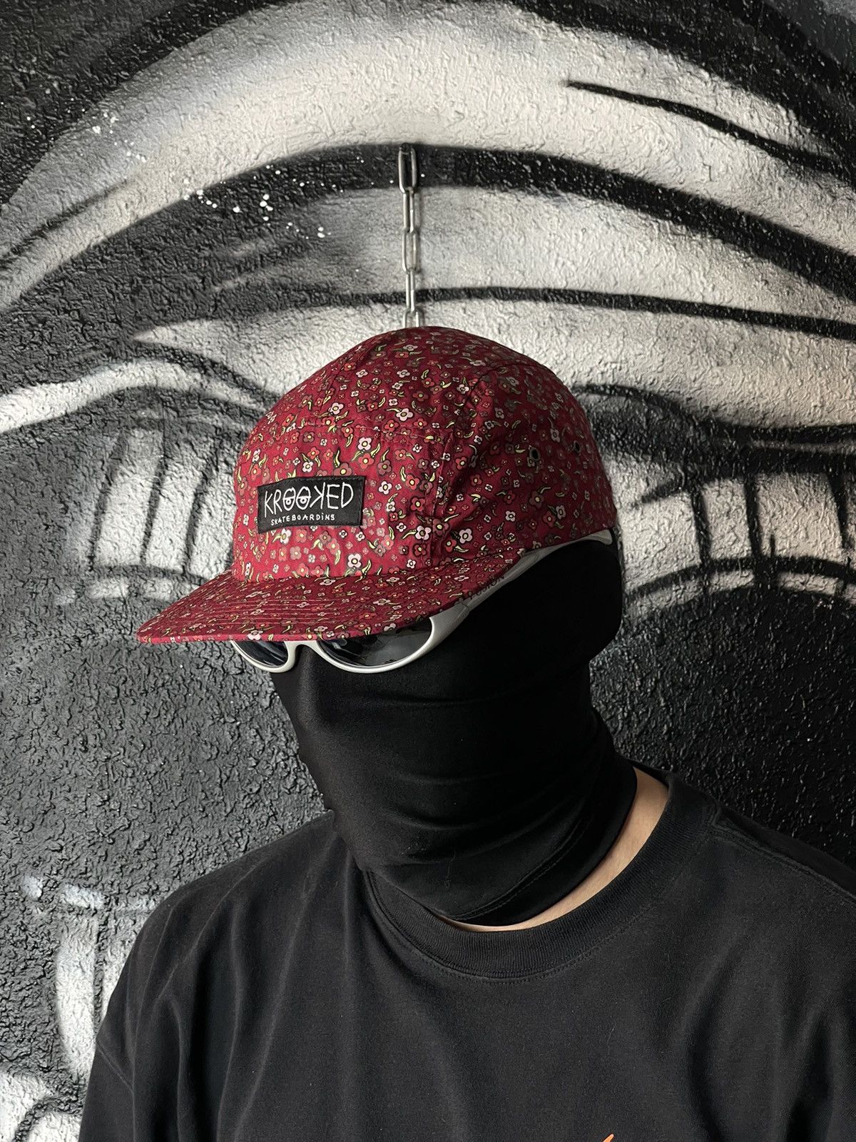 Vintage Krooked Skateboarding Multicolour 5 Panel Cap Size ONE SIZE - 1 Thumbnail