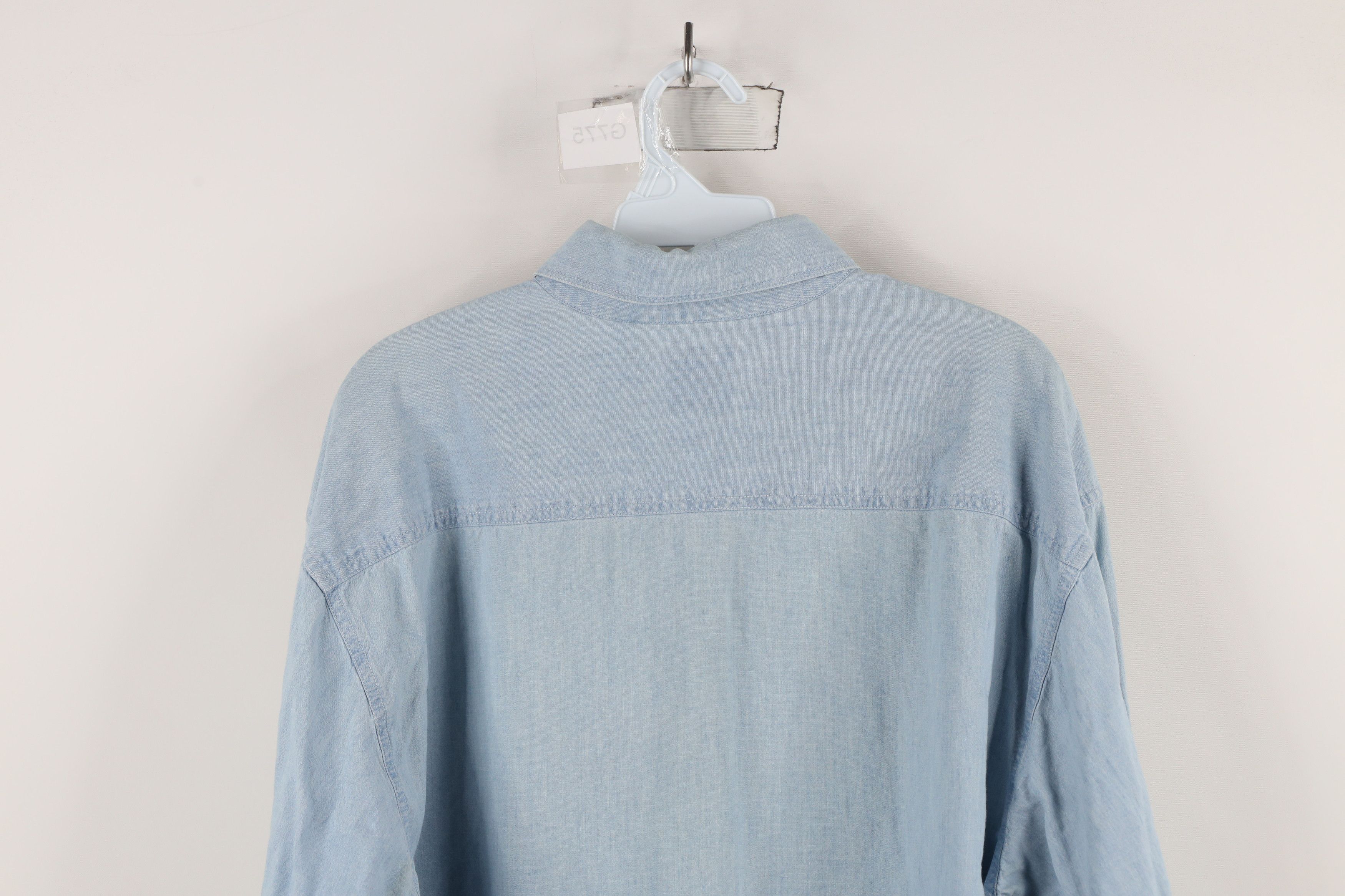 Gap × Vintage Vintage 90s Gap Denim Jean Collared Button Down Shirt Size US M / EU 48-50 / 2 - 11 Thumbnail