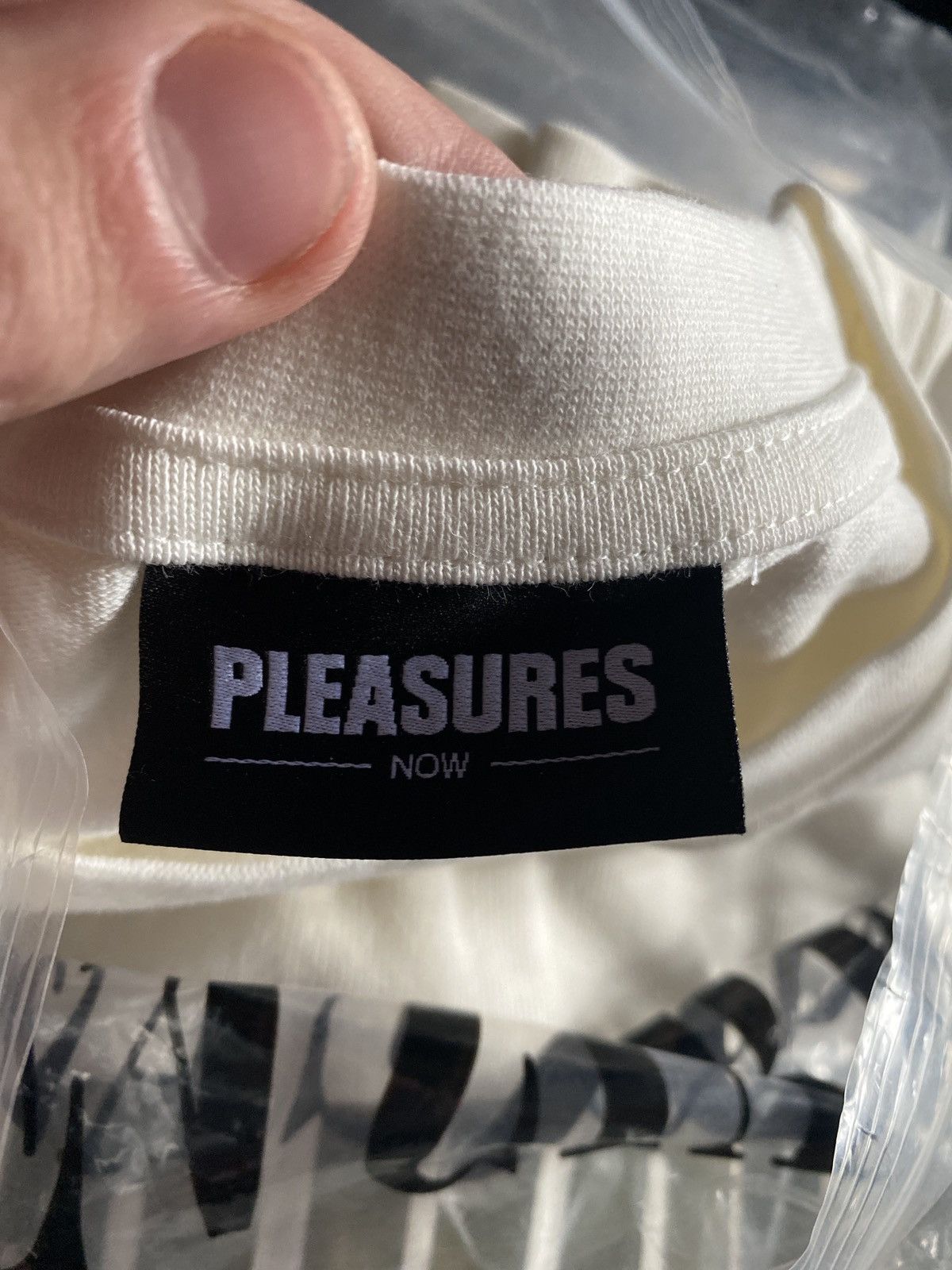 Pleasures Pleasures - Universe Longsleeve Size US M / EU 48-50 / 2 - 10 Thumbnail