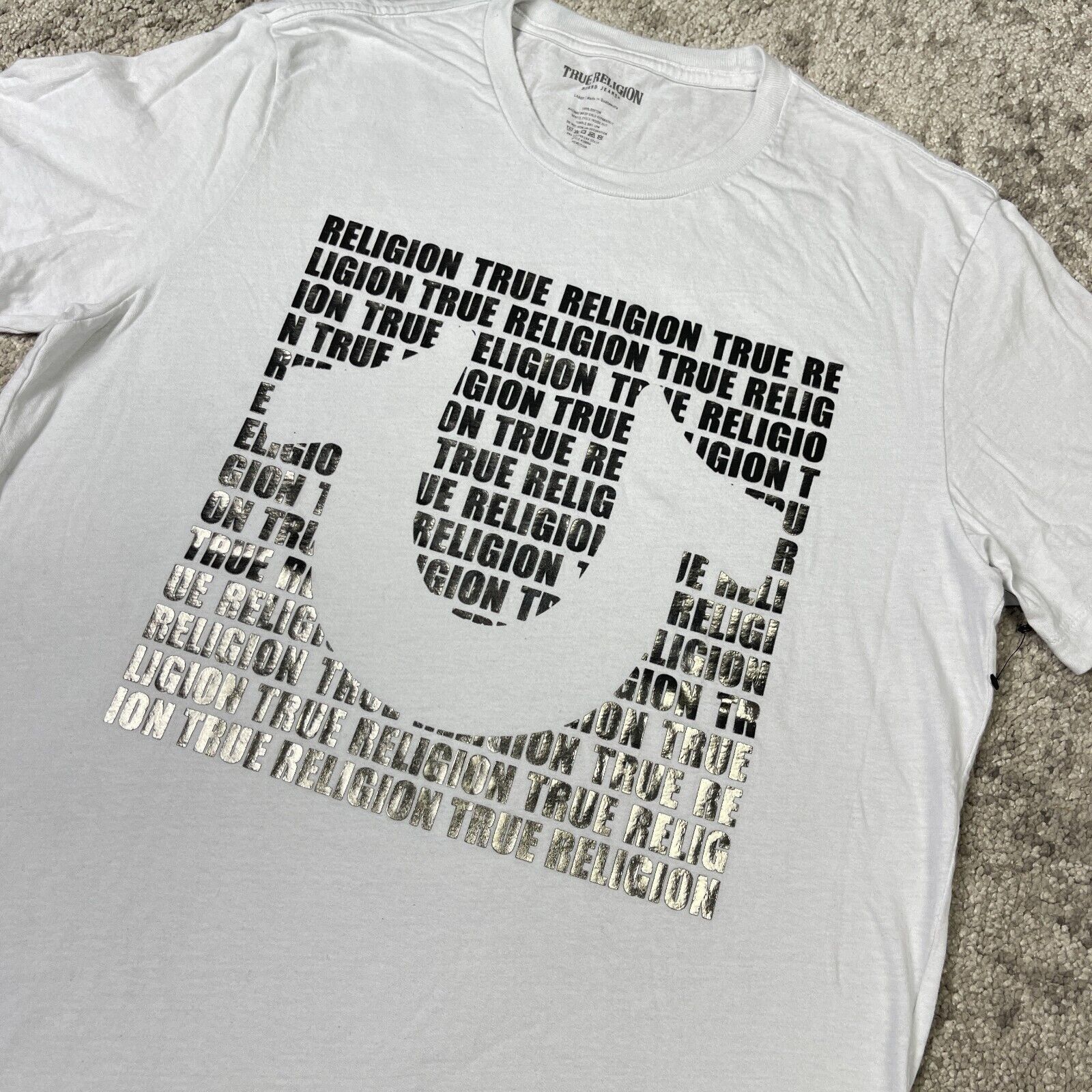 True Religion true religion metallic silver logo white tee t shirt Large L Size US L / EU 52-54 / 3 - 2 Thumbnail