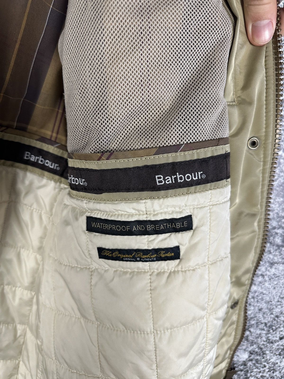 Barbour Barbour Outlaw Jacket Waterproof and Breathable Size UK 12 Size M / US 6-8 / IT 42-44 - 8 Thumbnail