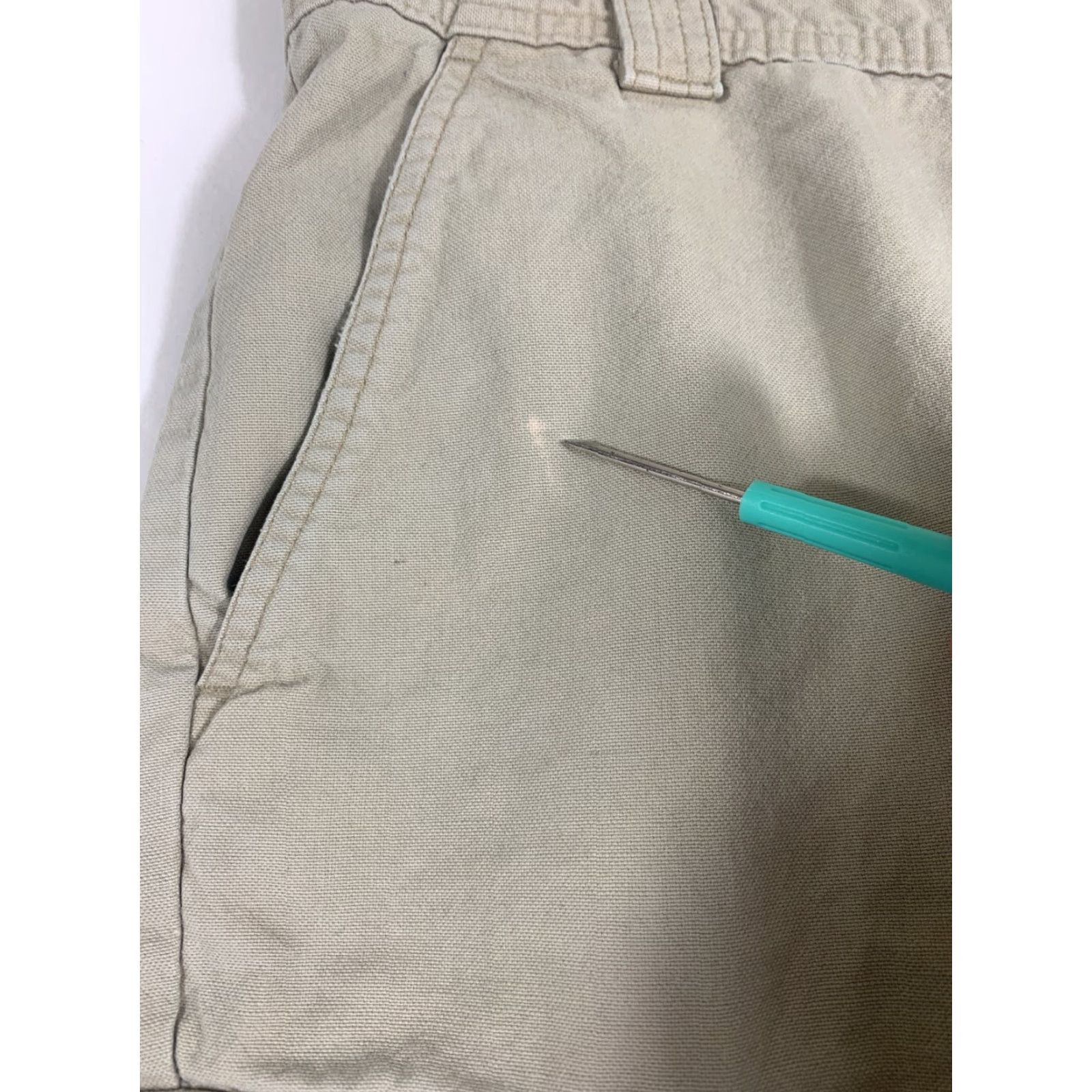 Eddie Bauer VINTAGE Eddie Bauer Mens Cargo Shorts Beige Cotton 32x9 Inseam 9" Regular Waist 32 Beige Cargo Shorts Mens Size 32 Size US 32 / EU 48 - 2 Thumbnail