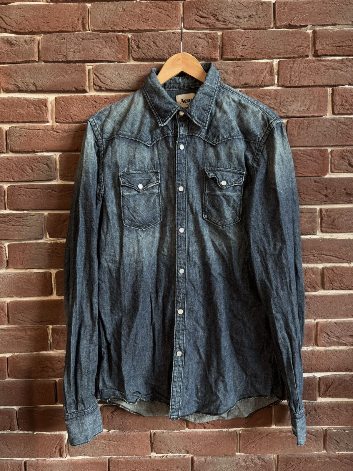 Acne Studios × Hype × Streetwear ACNE STUDIOS Western Denim Button 