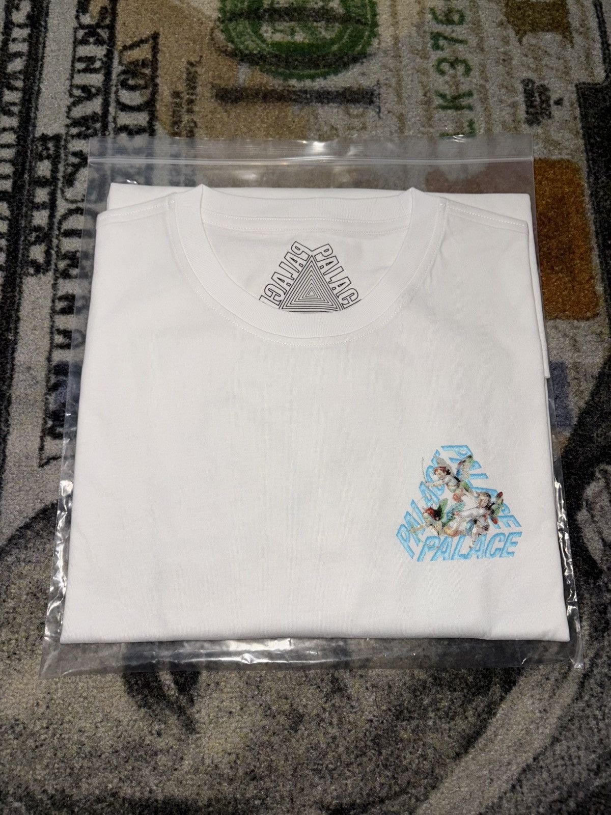 Palace Palace Cherub P3 T-Shirt Size US XXL / EU 58 / 5 - 1 Thumbnail