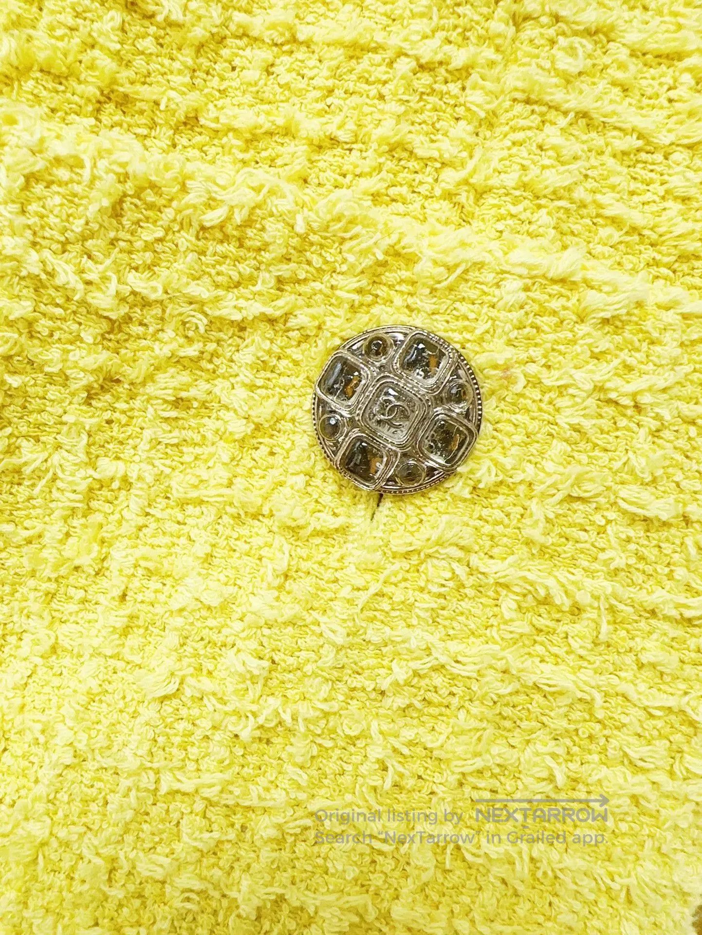 Chanel Chanel 22S Yellow Woven Mini Skirt. Size US 36 / EU 52 - 5 Thumbnail