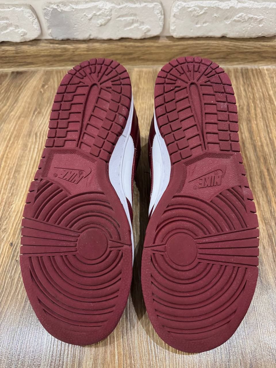 Nike Nike Dunk Low Retro Team Red Size US 7.5 / EU 40-41 - 7 Thumbnail