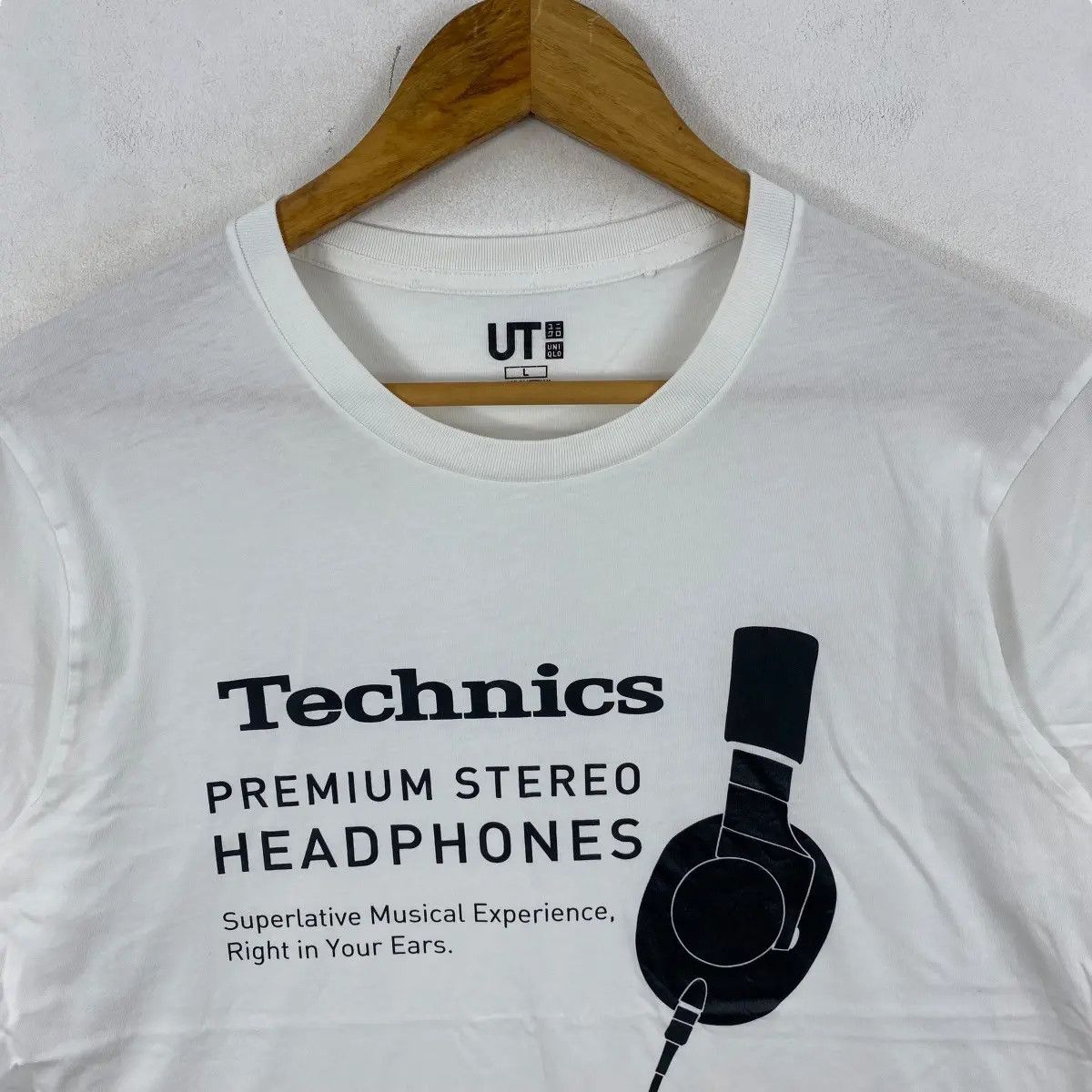 Rap Tees TECHNICS Premium Stereo Headphones Graphic Tee Shirt Large Size US L / EU 52-54 / 3 - 2 Thumbnail