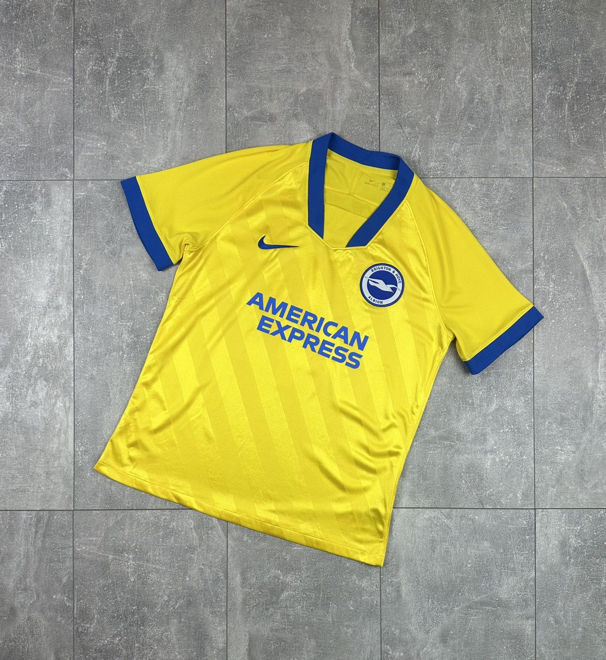 Nike Nike Brighton Hove Albion 2020/21 Away Jersey BV6703-719 Size US L / EU 52-54 / 3 - 1 Thumbnail