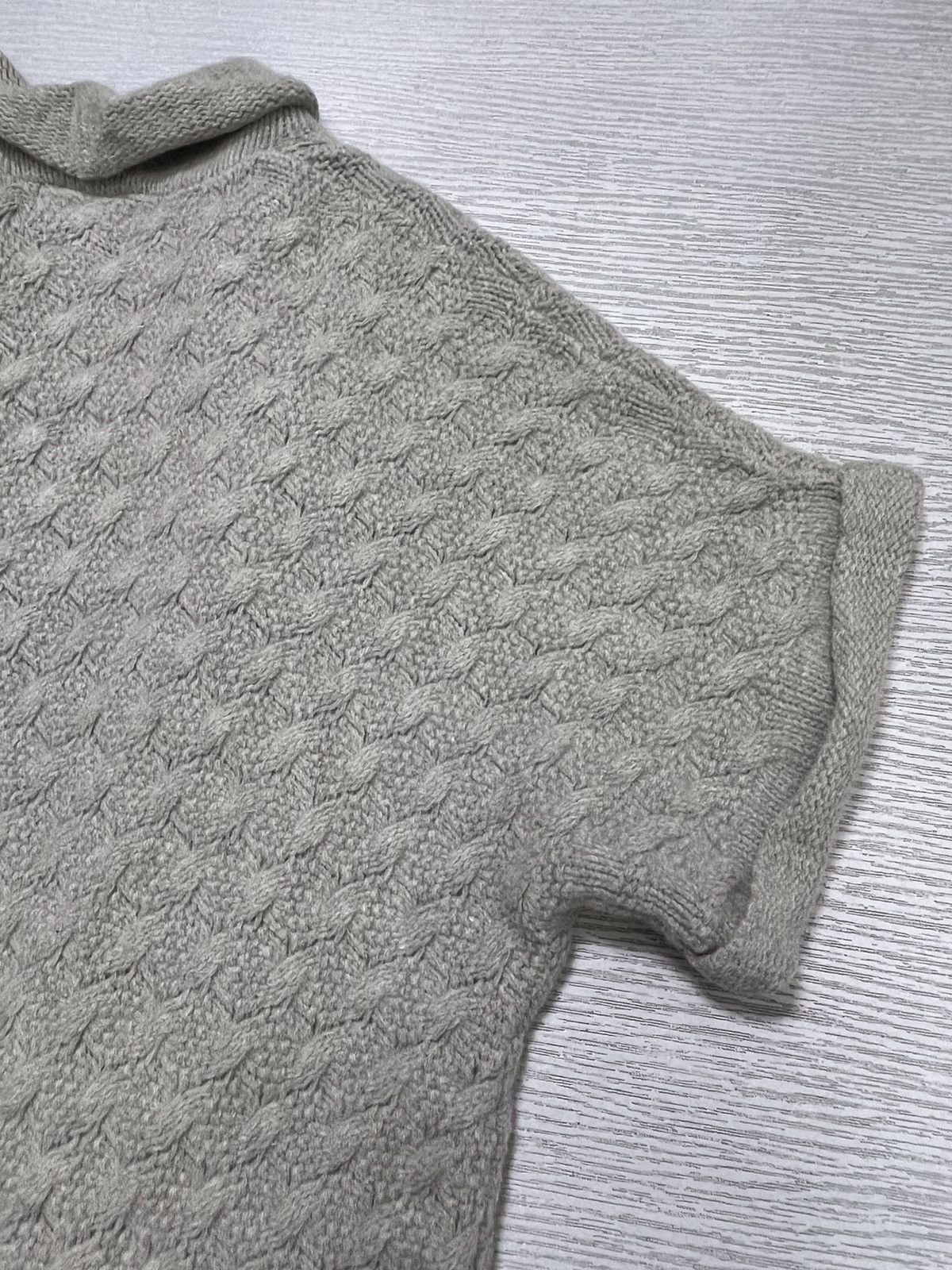 Number (N)ine Number (N)ine - FW 08’ Cable Knit Short Sleeve Cardigan Size US M / EU 48-50 / 2 - 17 Thumbnail