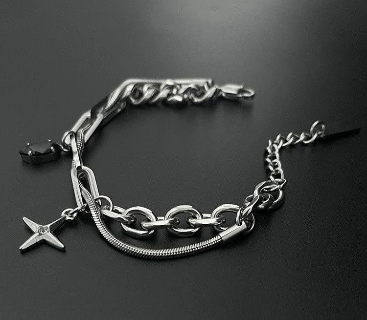 Japanese Brand × Jewelry Fashion retro punk star double layer twist chain bracelet Size ONE SIZE - 5 Thumbnail