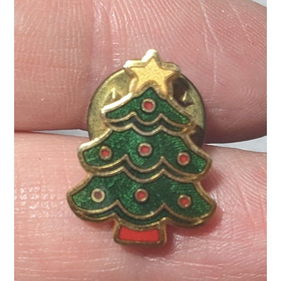 Other Vintage Hallmark Christmas Tree Gold Tone Enamel Pin Size ONE SIZE - 1 Thumbnail