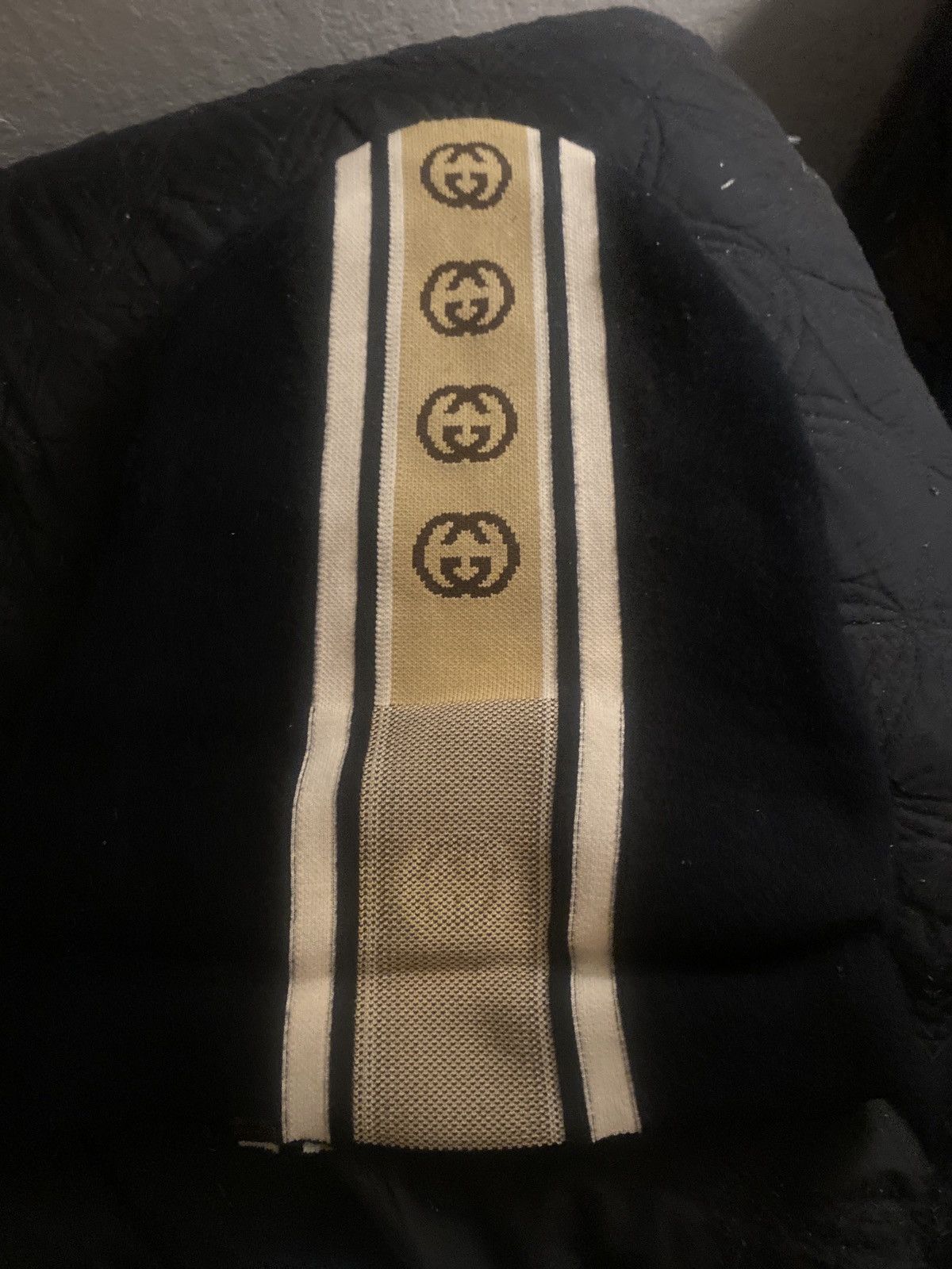 Gucci Black/Gold Gucci Beanie Size 40 - 2 Thumbnail