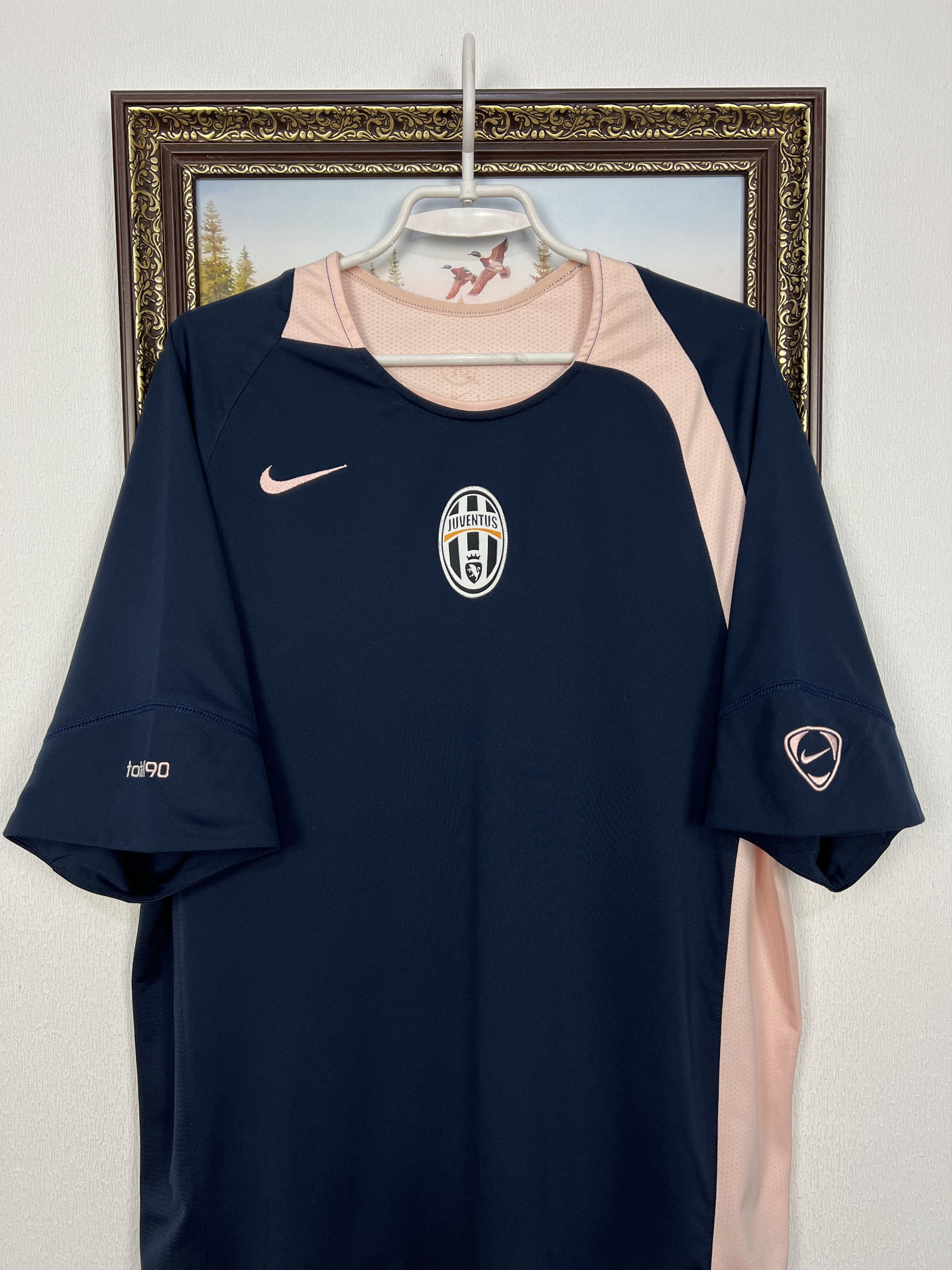 Nike Vintage Nike Juventus Football Shirt Train Soccer Size US XL / EU 56 / 4 - 2 Thumbnail