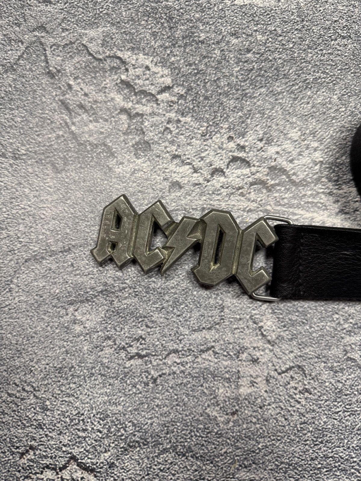AC/DC × Vintage Ac/Dc Leather Belt Size ONE SIZE - 3 Thumbnail