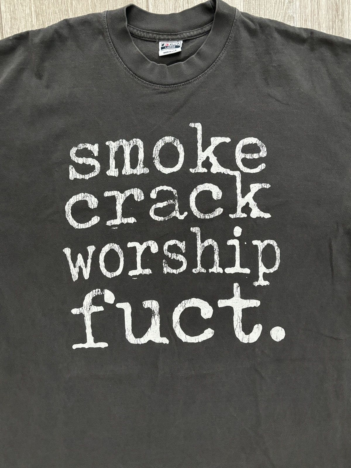 FUCT Smoke Crack Tee Size US L / EU 52-54 / 3 - 2 Thumbnail