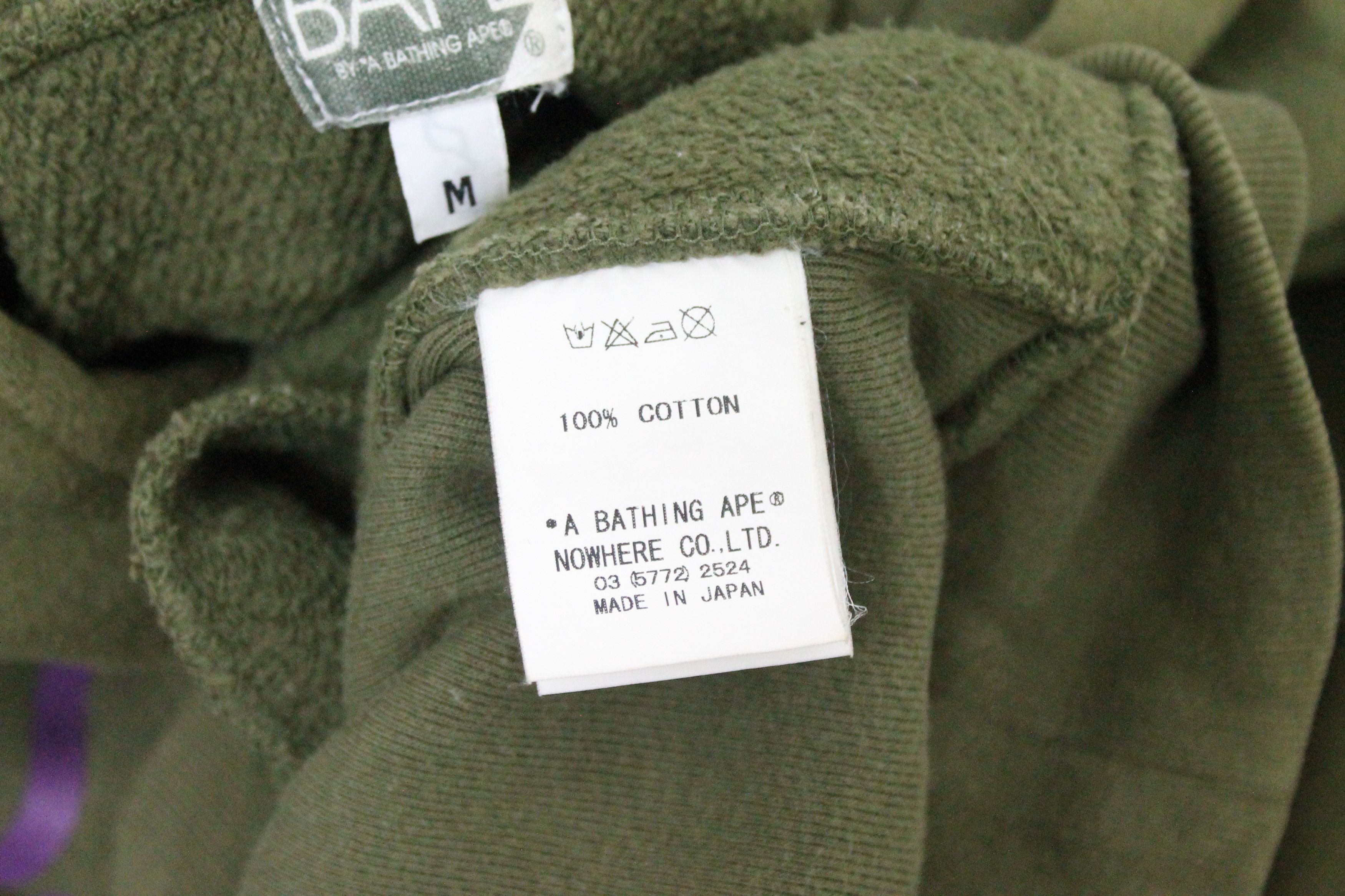 Bape A BATHING APE BAPESTA Pullover Hoodie Sweater size M. Size US M / EU 48-50 / 2 - 10 Thumbnail