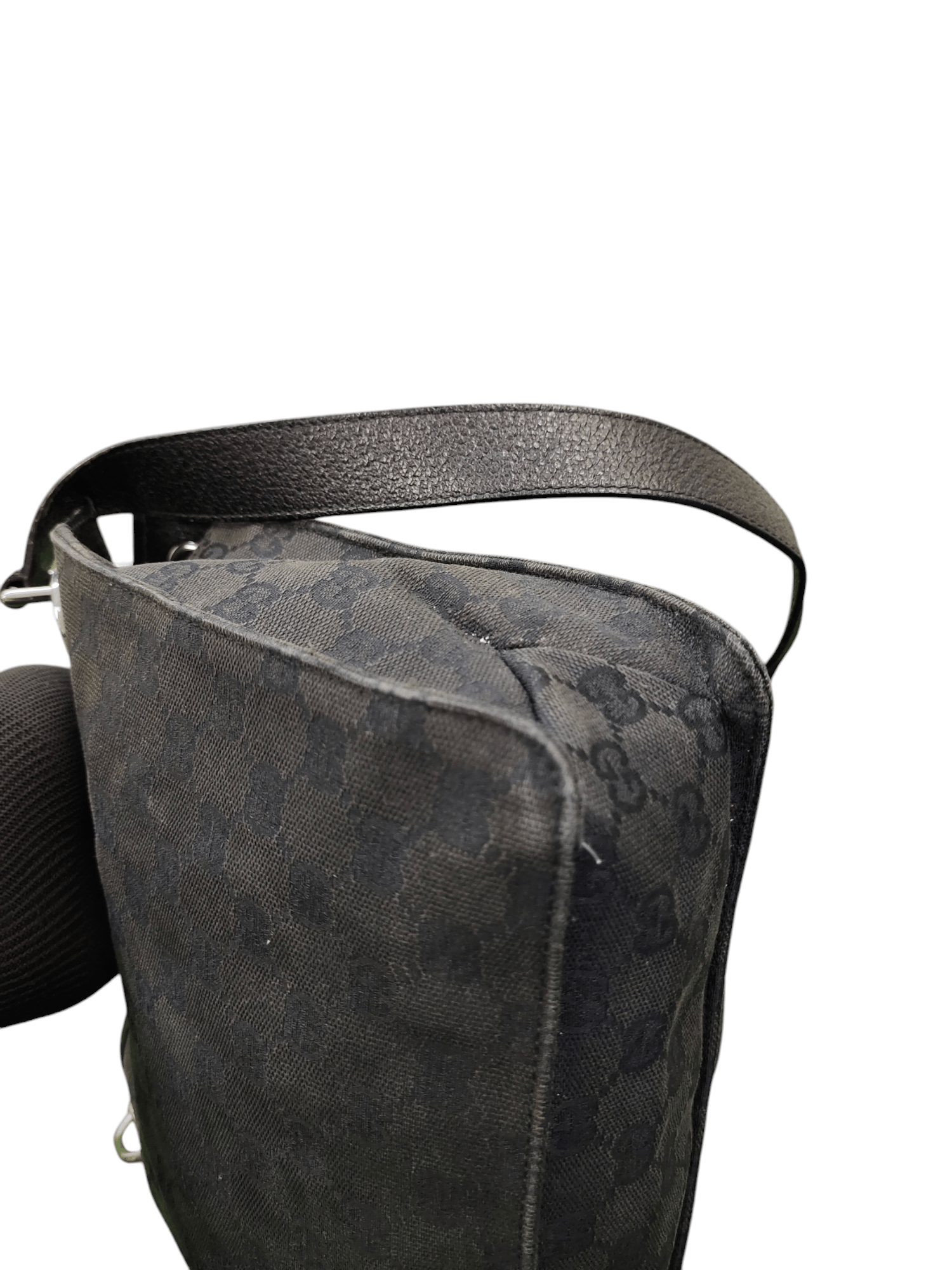 Gucci Authentic Gucci GG Crossbody Sling Bag Size ONE SIZE - 10 Thumbnail