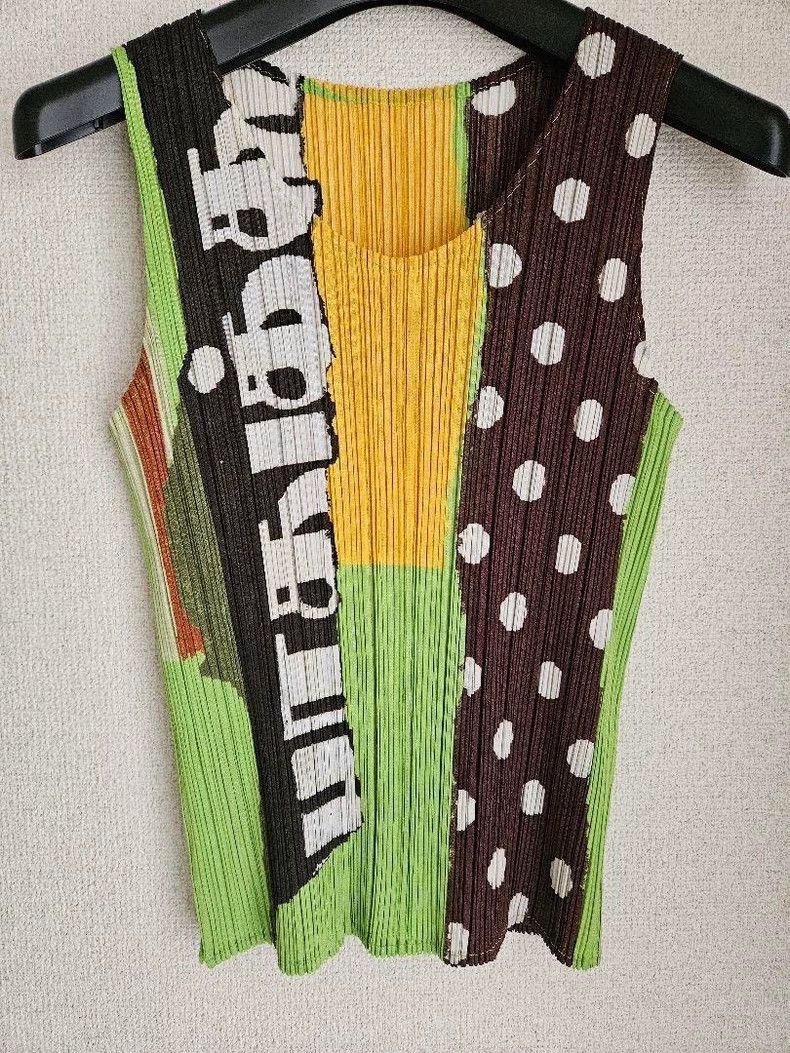 Issey Miyake issey miyake size:3 Polka dot letter vest 2506-Nextarrow Size XXS / US 00 / IT 34 - 2 Thumbnail