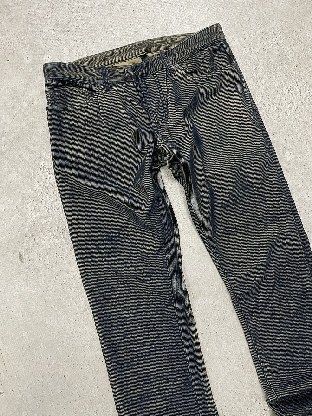 Balenciaga Balenciaga 2011 velvet pants slim japanese avant-garde style Size US 33 - 3 Thumbnail