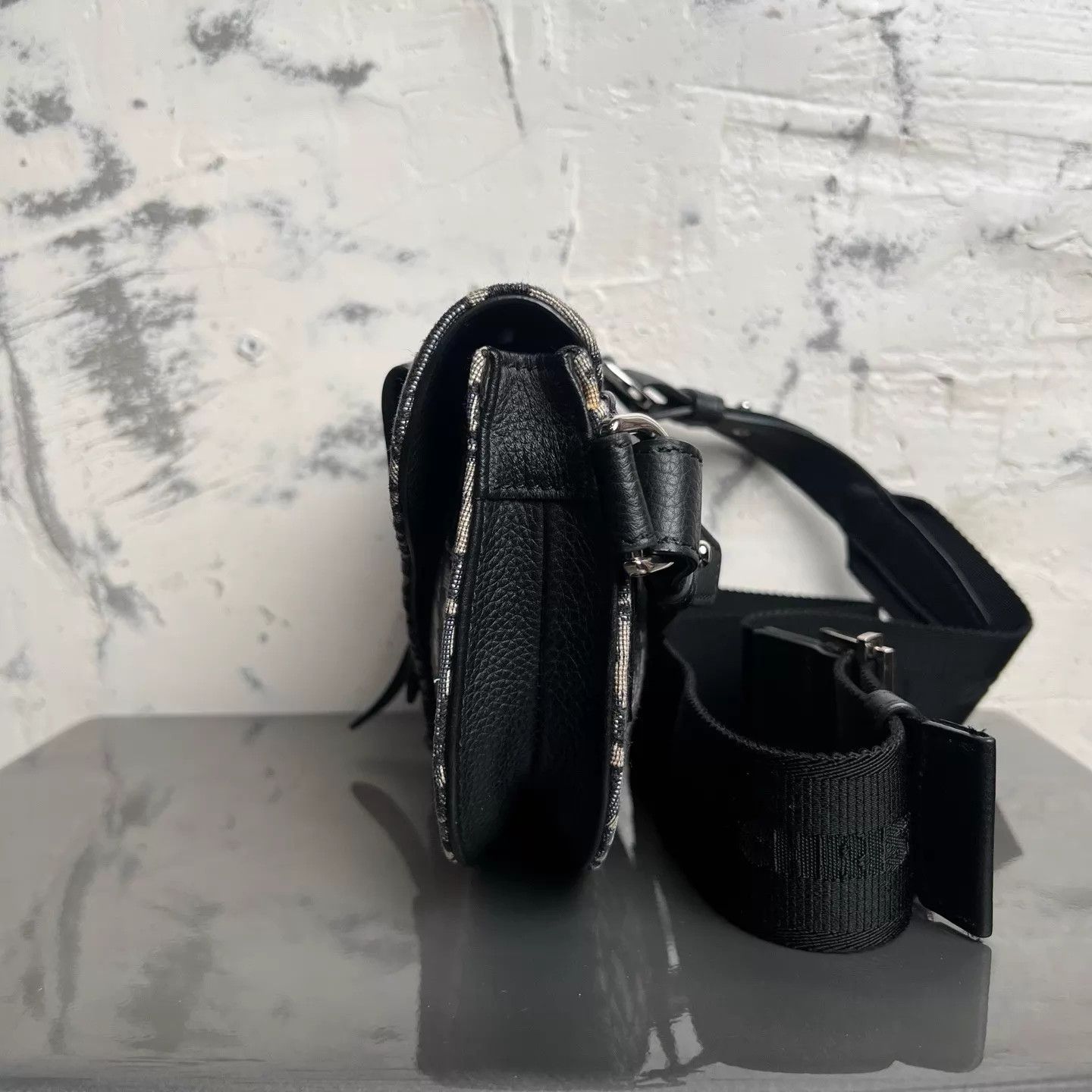 Dior DIOR Saddle Men's Beige/Black Crossbody Waist Bag Size ONE SIZE - 4 Thumbnail