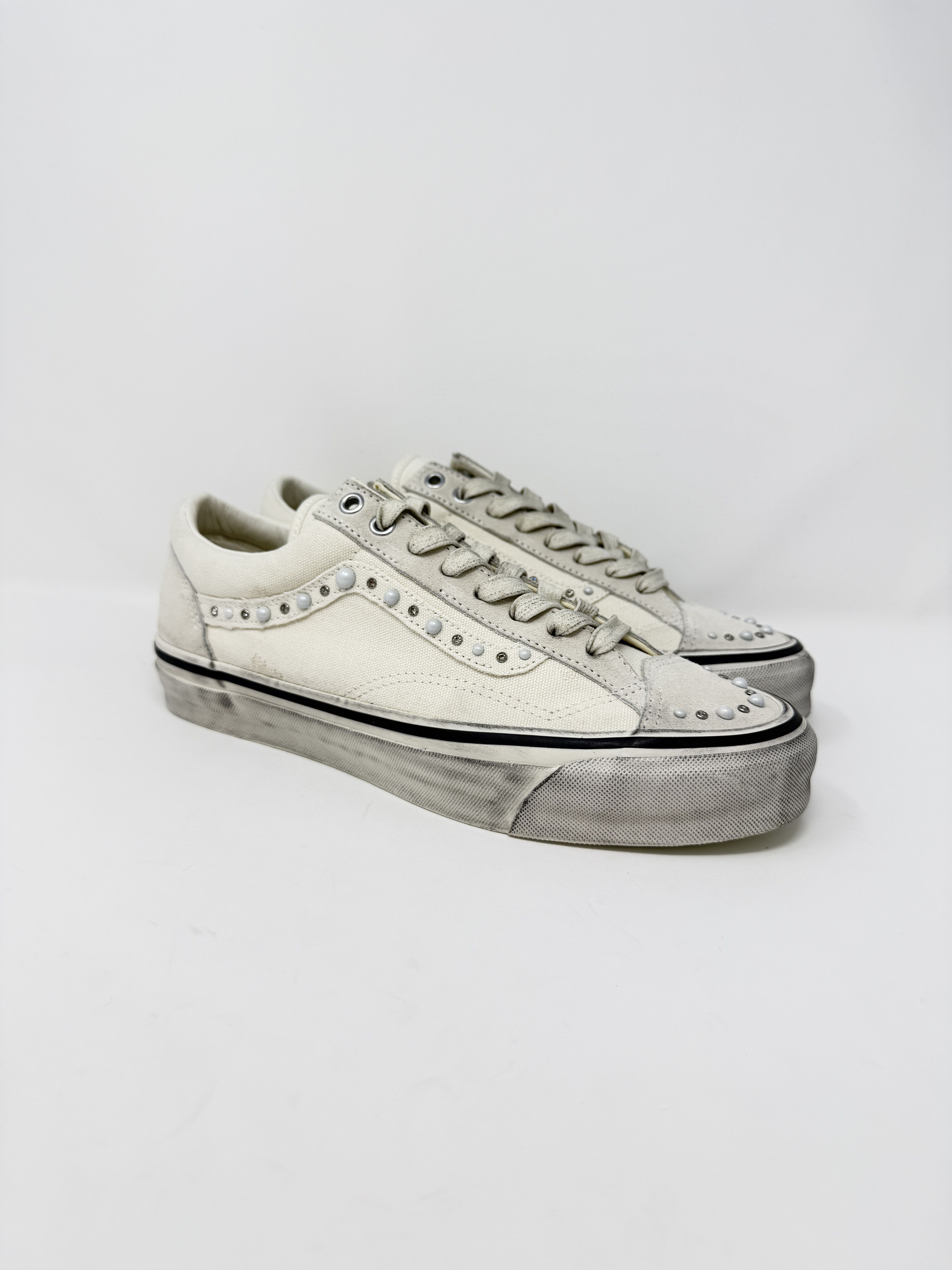 Vans Vans Old Skool 36 Pearlized White Marshmallow Size US 9 / EU 42 - 1 Thumbnail