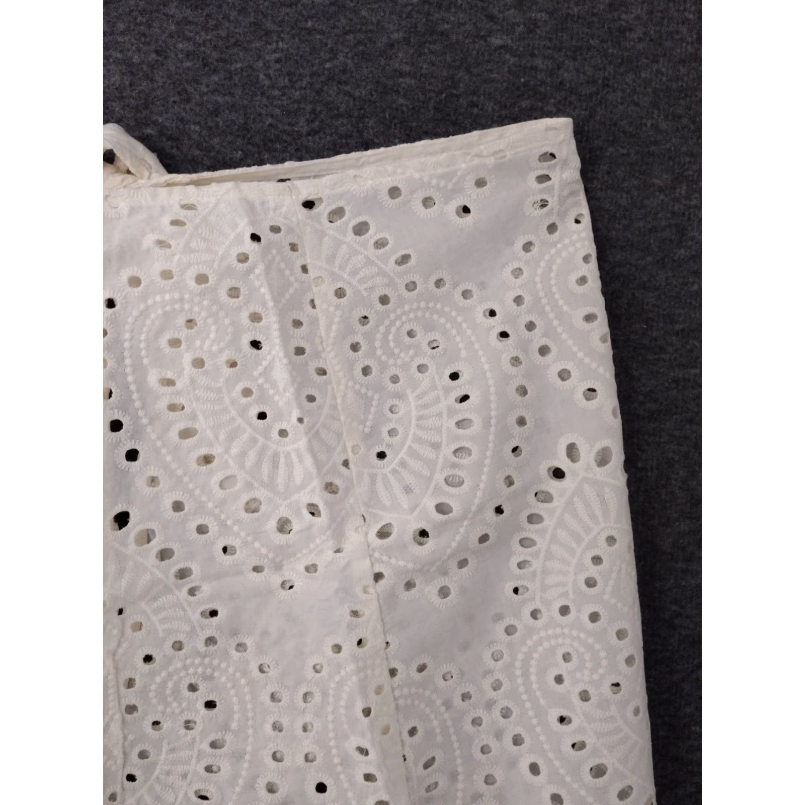 Swims Toluca Swim Cover Up Shirt Ivory M/L Lace Mini Tie Beach Womens Toluca Swim Skirt Cover Up Lace Ivory M/L Womens Beach 90s? Size 32" / US 10 / IT 46 - 6 Thumbnail