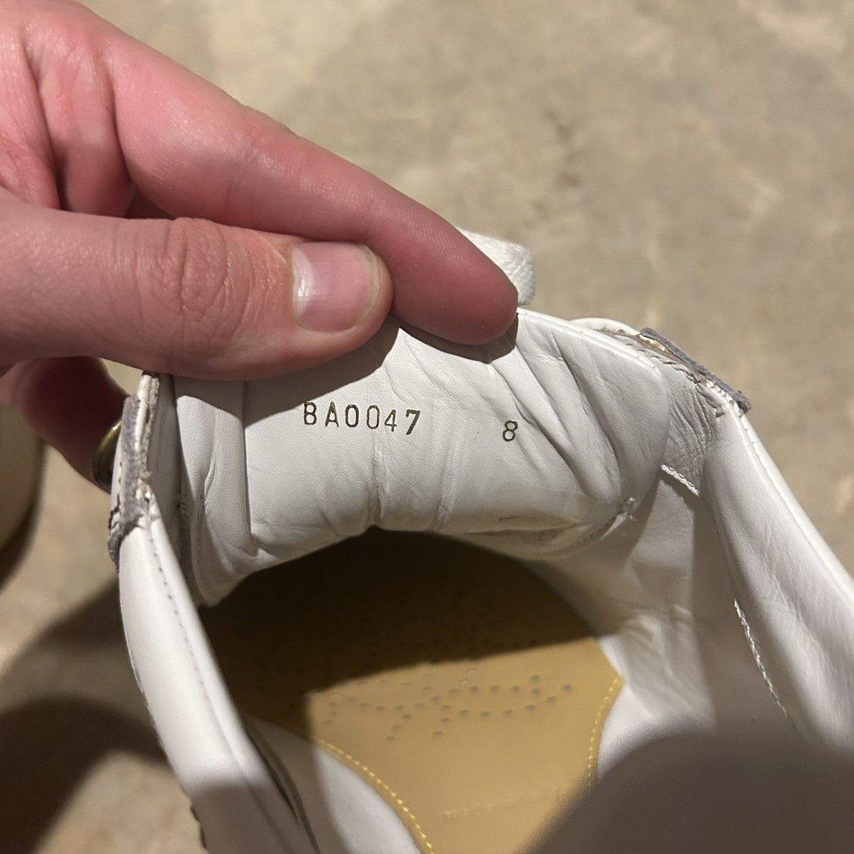 Designer × Louis Vuitton × Vintage Louis Vuitton 2000s Leather Stitched Logo Sneakers US 9 Size US 9 / EU 42 - 14 Thumbnail