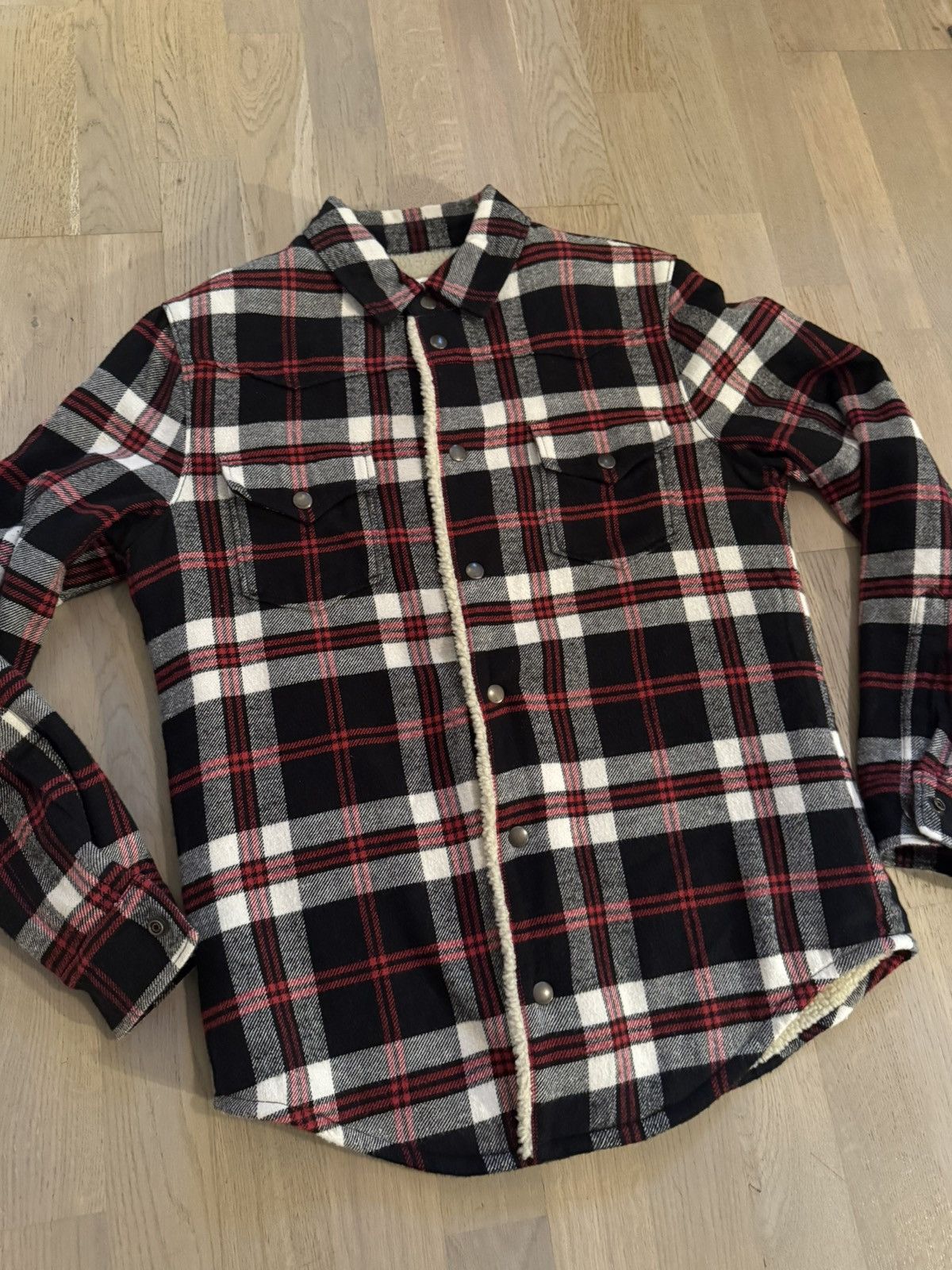 Saint Laurent Paris Saint Laurent Sherling Shirt sizes in photos by tape measure Size US S / EU 44-46 / 1 - 6 Thumbnail
