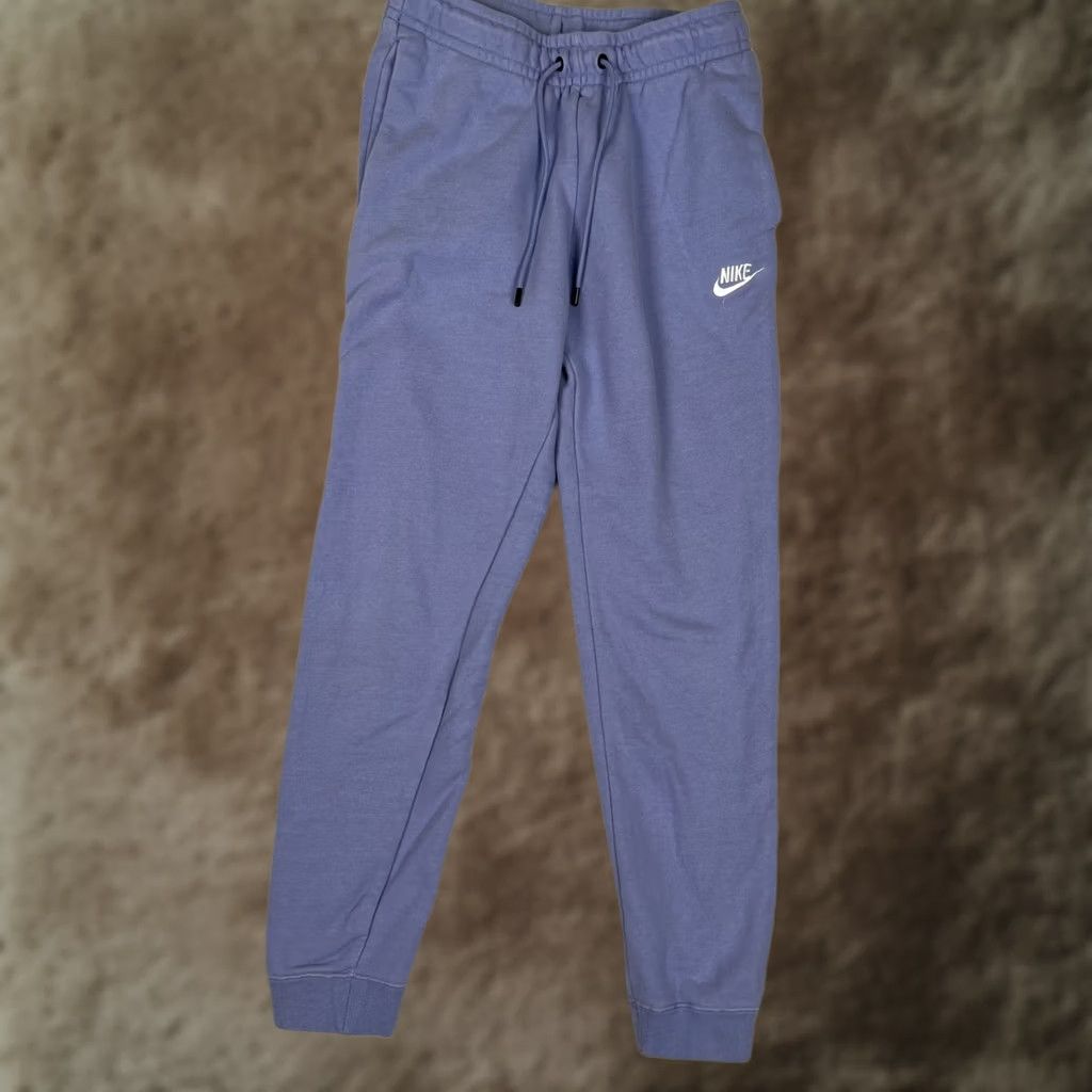Nike Nike Fleece Sweatpants Women’s Size Small Purple Joggers Gym Size 28" / US 6 / IT 42 - 1 Thumbnail
