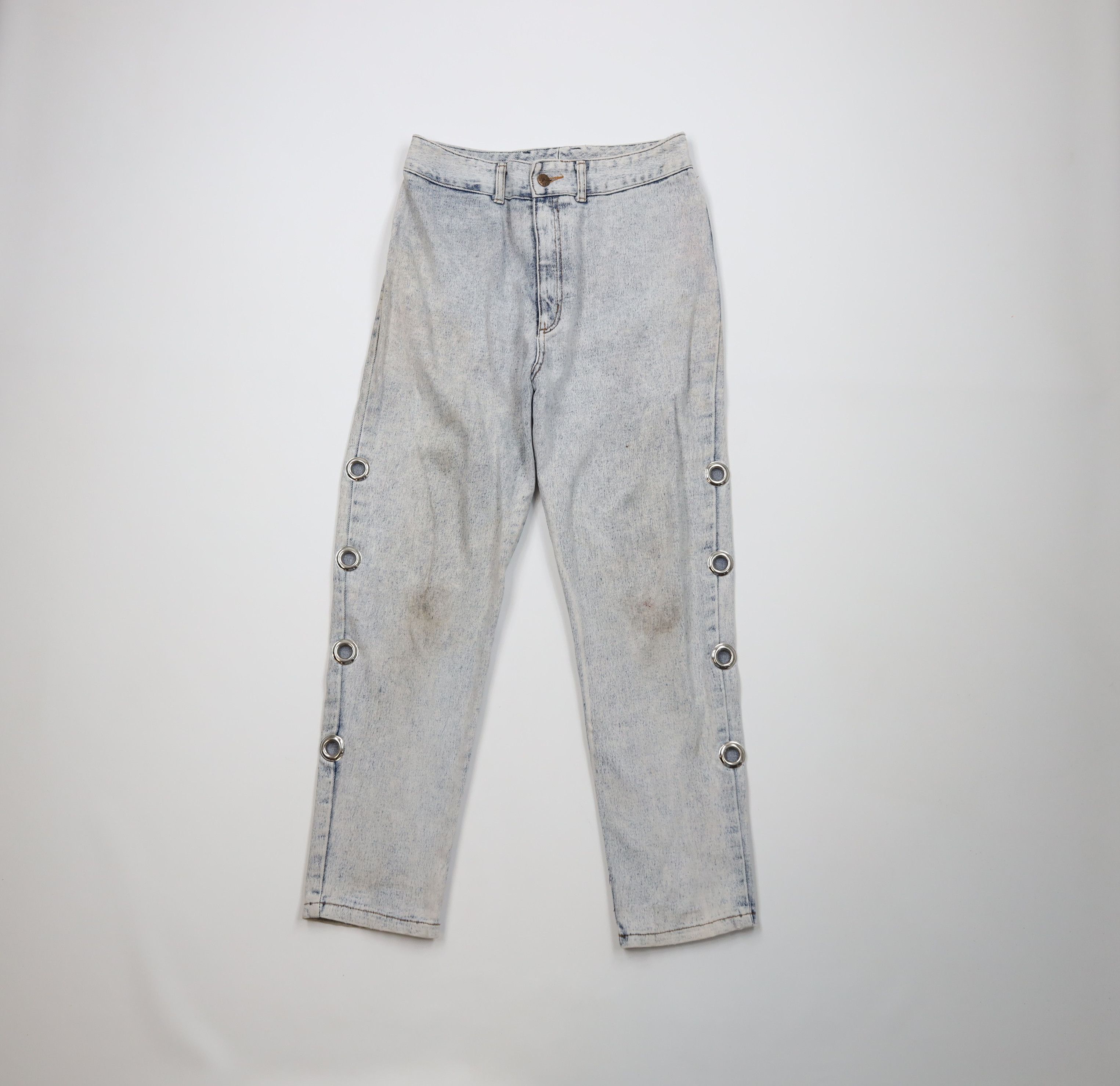 Vintage Vintage 90s Streetwear Acid Wash Rivet Tapered Leg Jeans Size 32" / US 10 / IT 46 - 1 Thumbnail