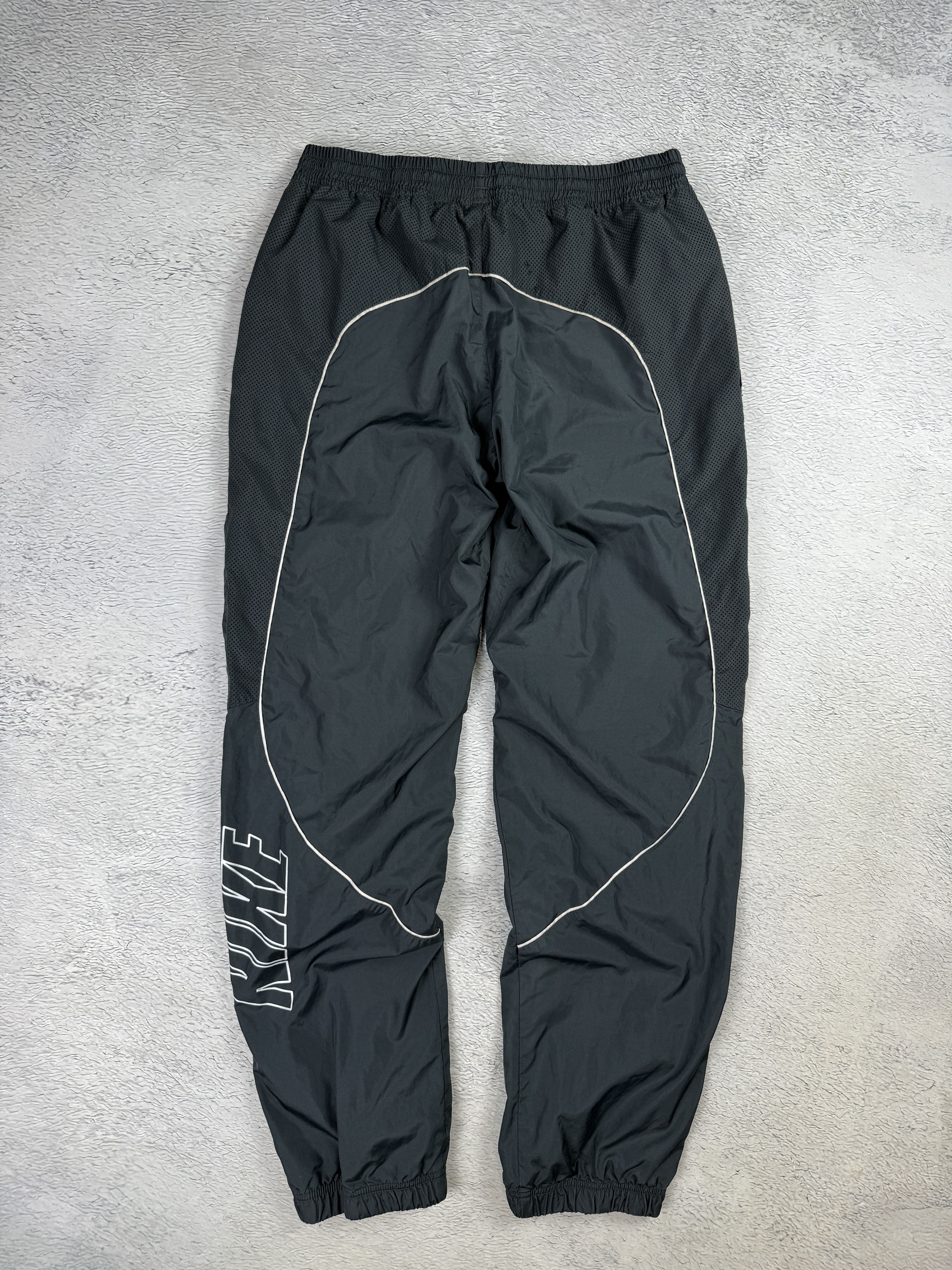 Nike × Vintage Nike Vintage Track Pants Nylon Parachute Windbreaker Grey Size US 32 / EU 48 - 4 Thumbnail