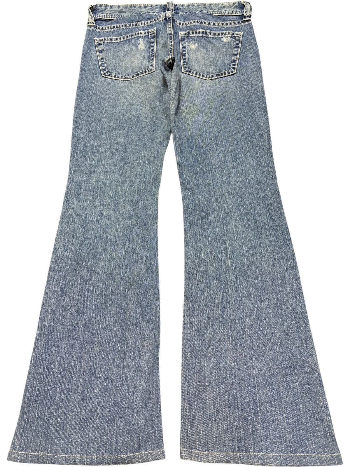 Uniqlo Vintage Japanese Uniqlo Distress Low Rise Flare Jeans Size 28" / US 6 / IT 42 - 2 Thumbnail