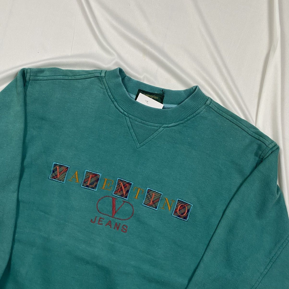 Valentino Vintage 90s Valentino Jeans Crewneck Size US S / EU 44-46 / 1 - 2 Thumbnail
