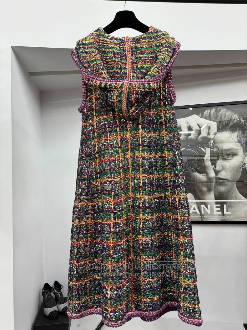Chanel Chanel Data Centre Series Colourful Woven Hooded Vest Jack Size XXS / US 00 / IT 34 - 3 Thumbnail