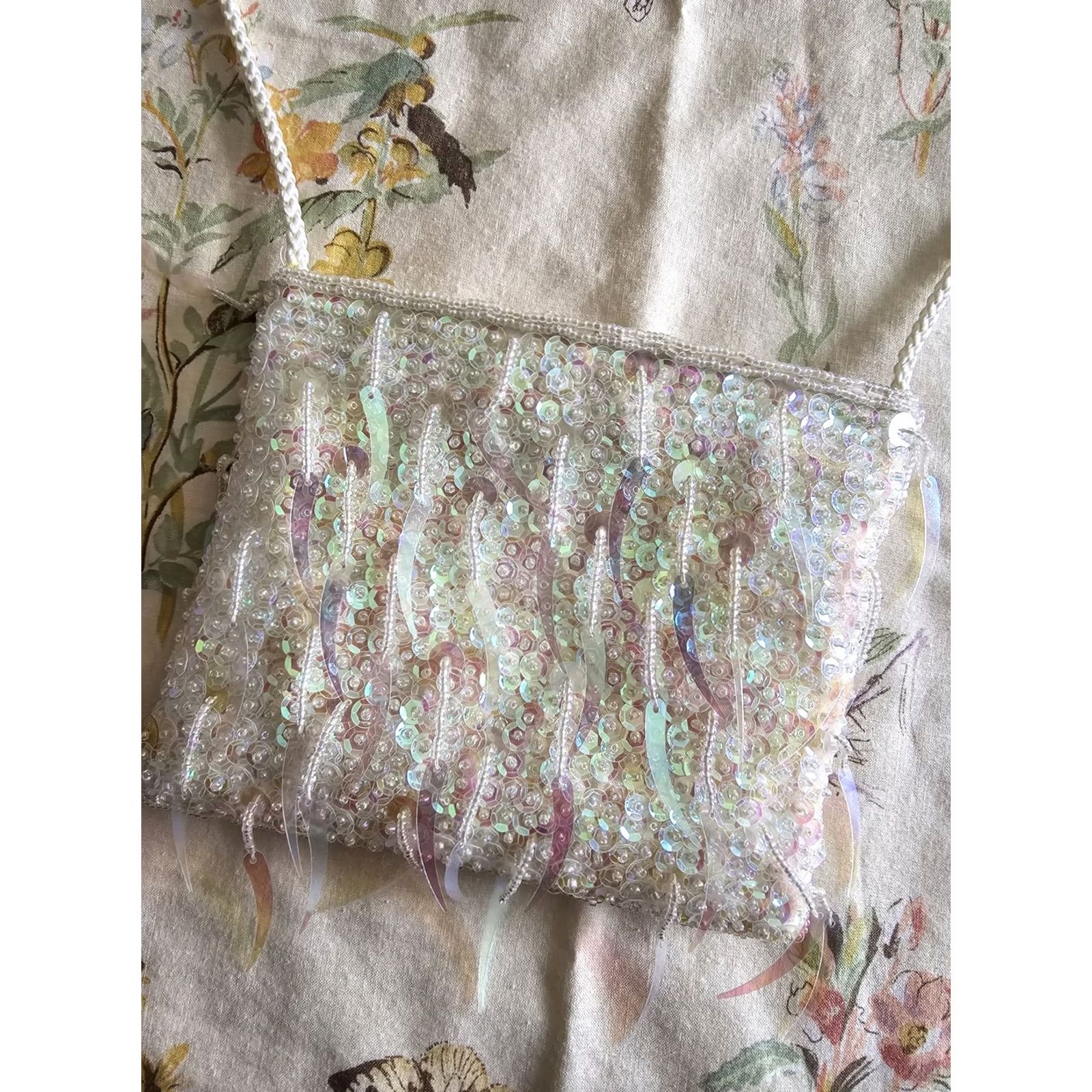 Vintage VINTAGE Gunne Sax Jessica McClintock Iridescent Sequin Crossbody Purse Small 80s 90s White Evening Bag Womens Size ONE SIZE - 2 Thumbnail