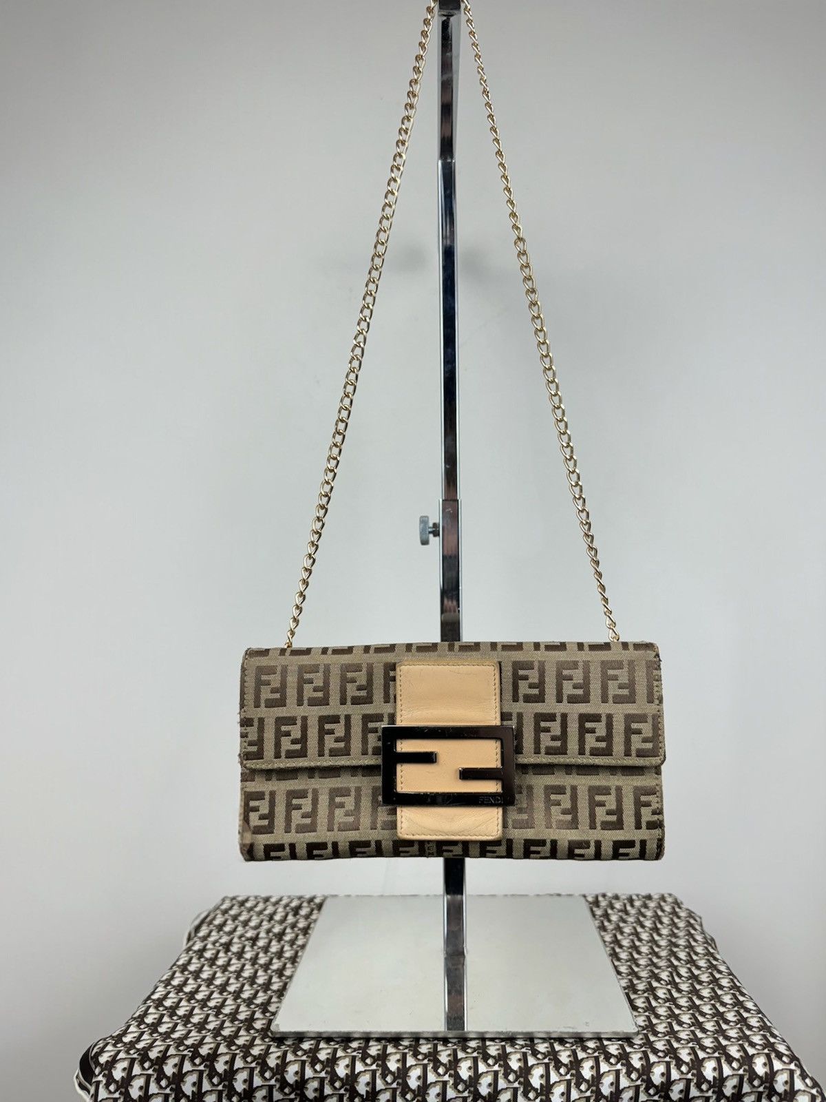 Fendi Shoulder leather bag Fendi FF monogram original rare item Size ONE SIZE - 1 Thumbnail