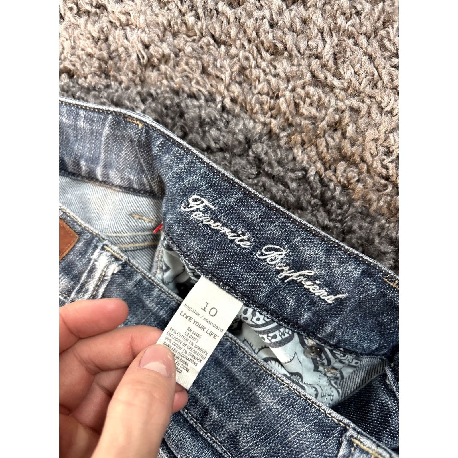 American Eagle Outfitters VINTAGE American Eagle Jeans Womens 30x31 Relaxed Bootcut Medium Wash Whiskered Size 30" / US 8 / IT 44 - 6 Thumbnail