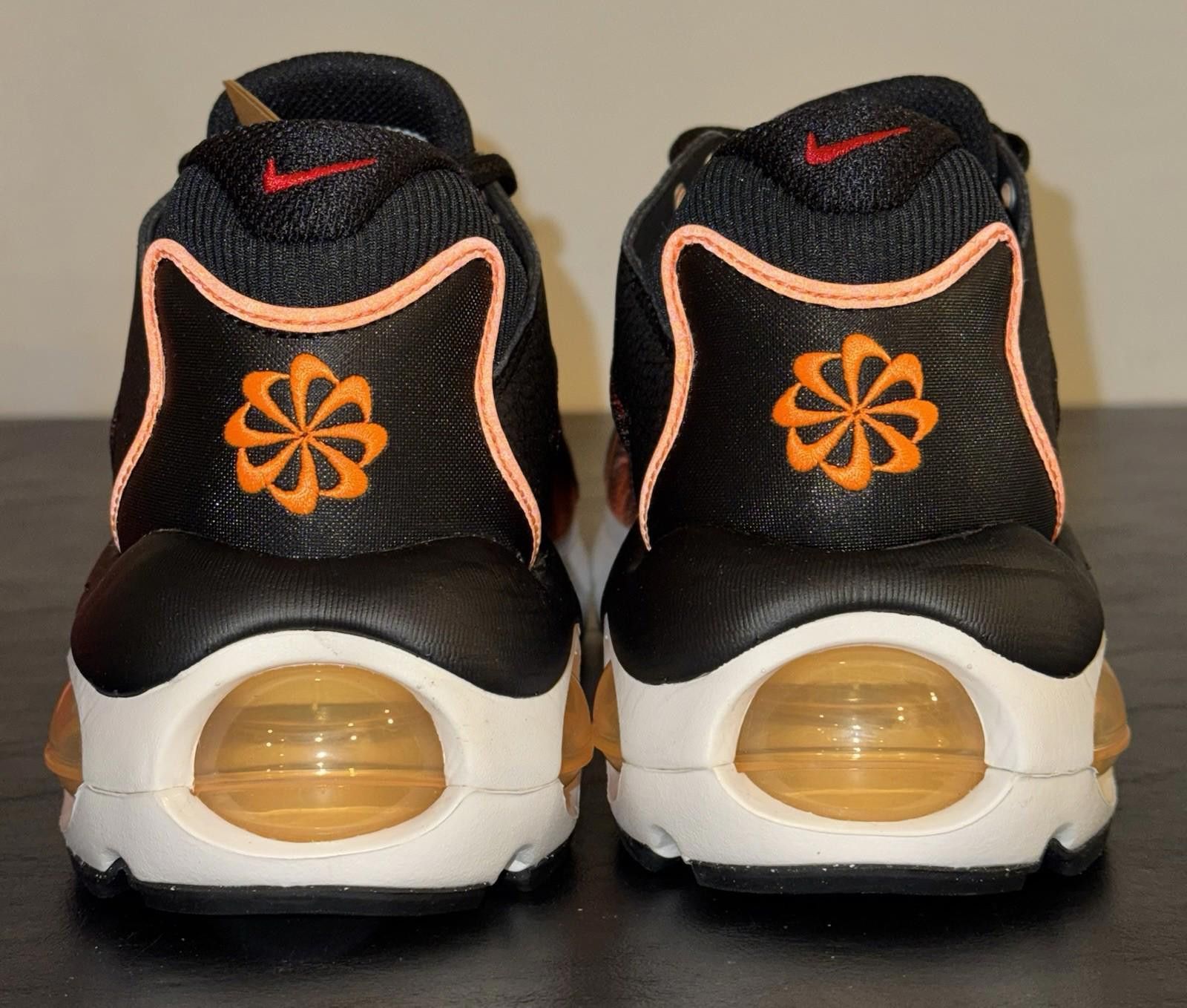Nike Nike Air Max TW SE Orange Summit White Black Size 10.5 Size US 10.5 / EU 43-44 - 5 Thumbnail