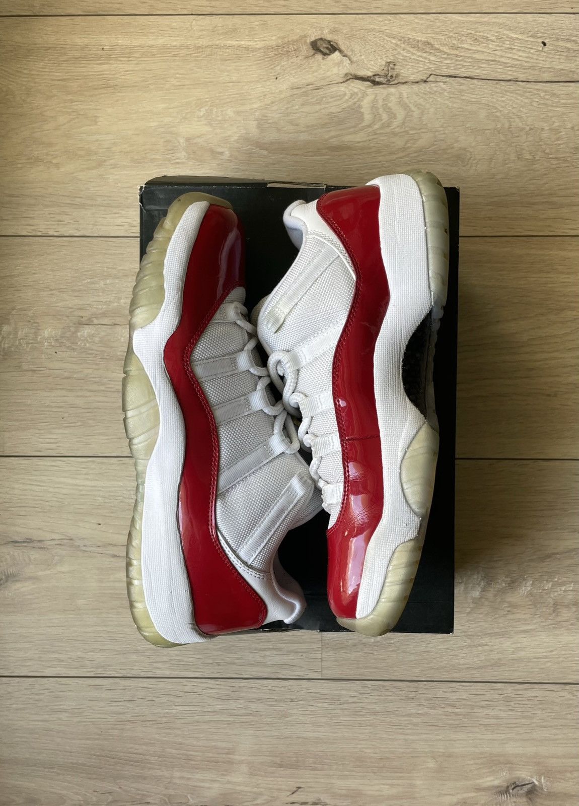 Jordan Brand × Nike Jordan 11 Retro Low Cherry 2016 Size US 9 / EU 42 - 6 Thumbnail