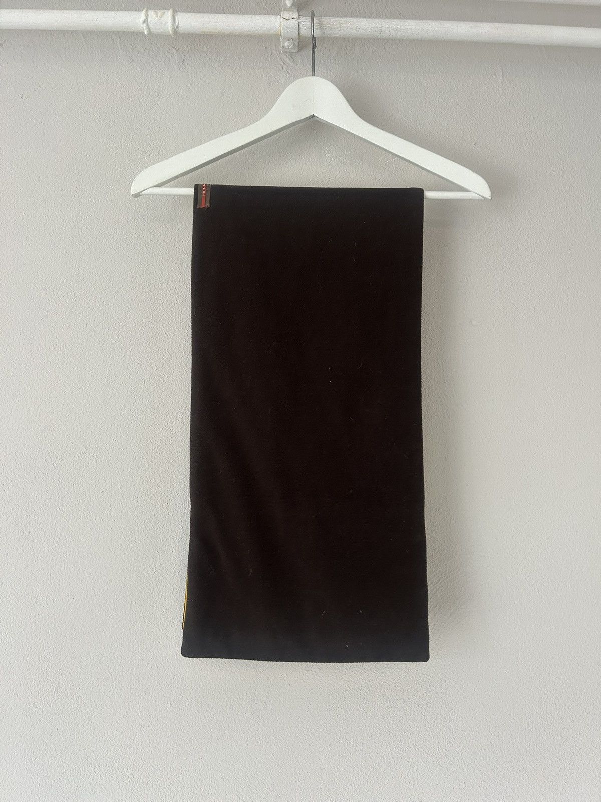 Prada Reversible Prada Scarf in Yellow Nylon and Brown Fleece Size ONE SIZE - 5 Thumbnail