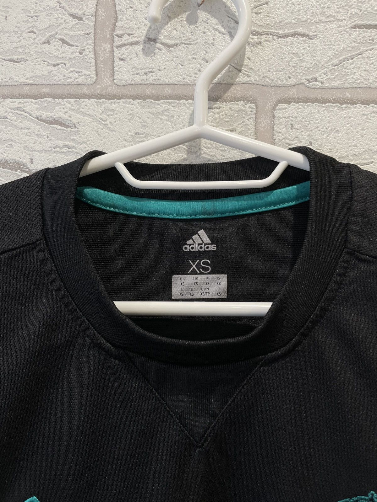 Other Real Madrid 2017 2018 Away Football Shirt Jersey Adidas Size US XS / EU 42 / 0 - 9 Thumbnail